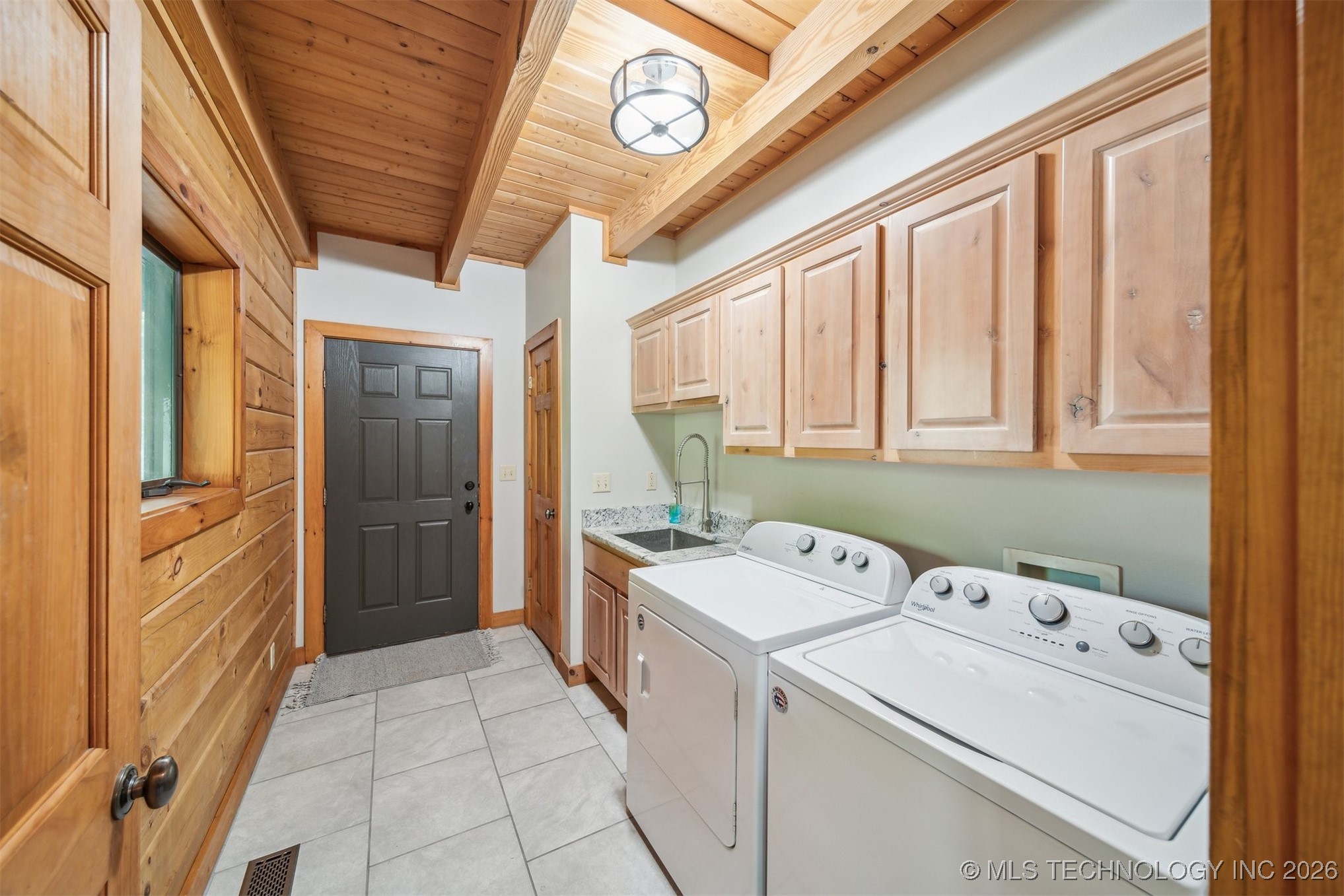 67250 E 260 Road Grove OK 74344