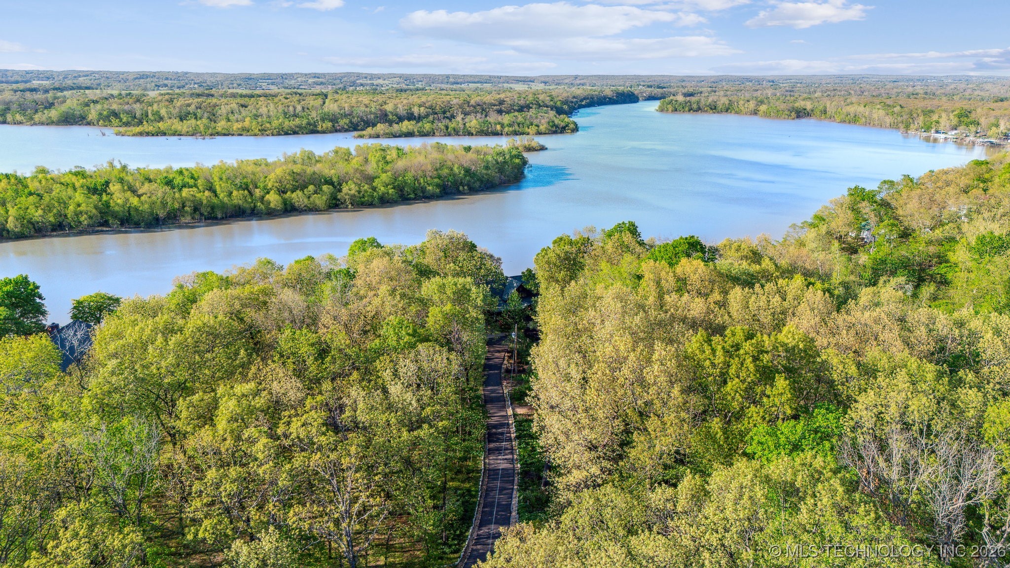 67250 E 260 Road Grove OK 74344
