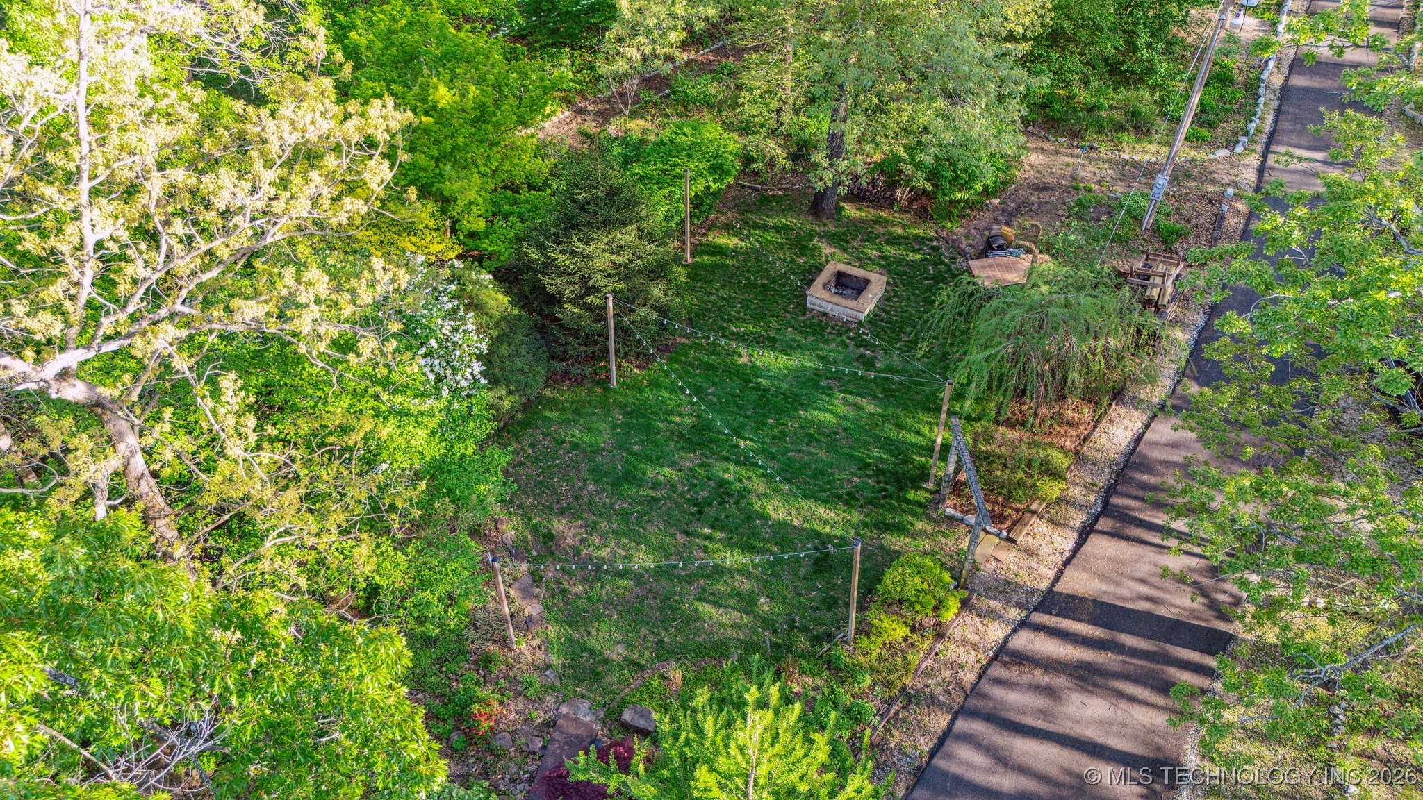 67250 E 260 Road Grove OK 74344