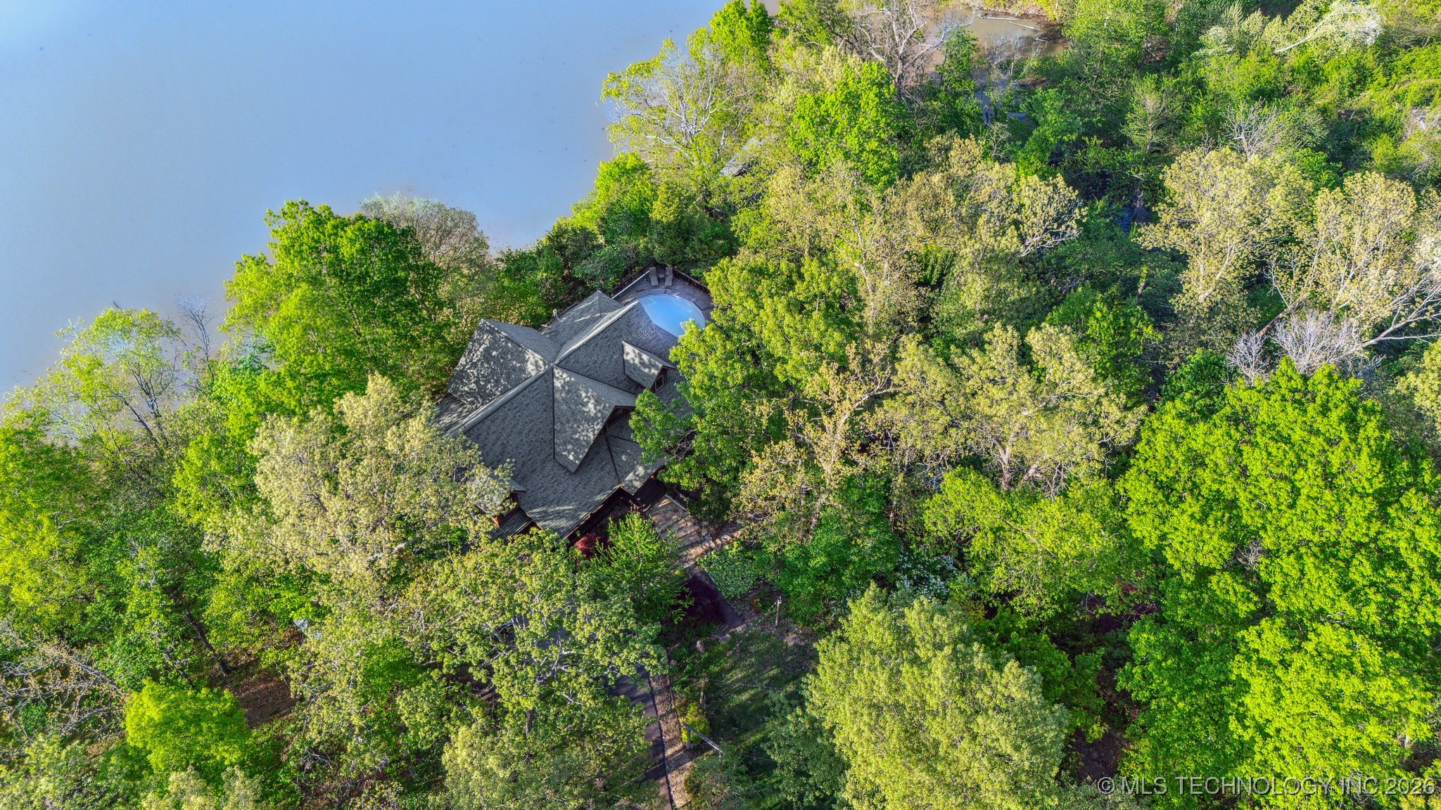 67250 E 260 Road Grove OK 74344