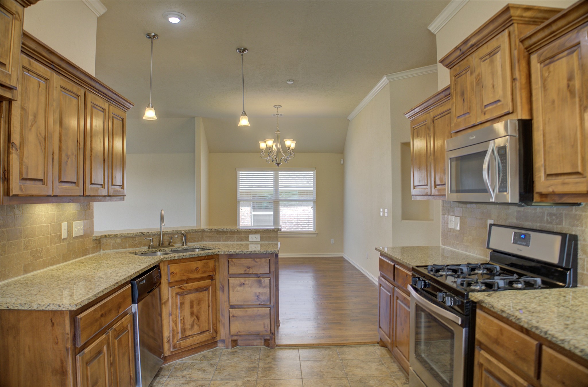 10715 Masters Circle Jenks OK 74037