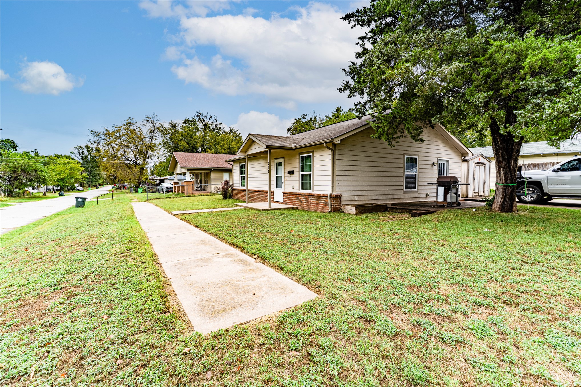 217 S Oak Street Bristow OK 74010
