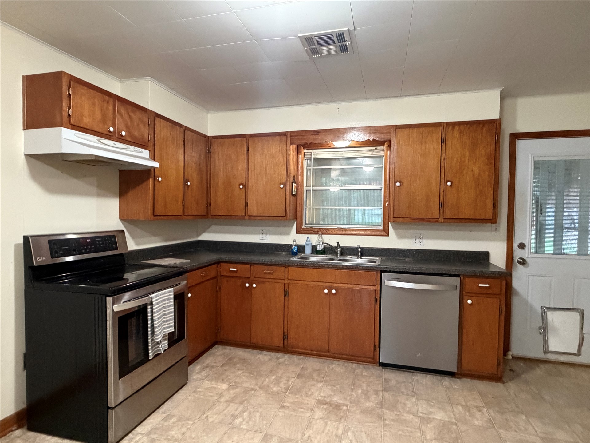 111 E Blair Avenue Wilburton OK 74578