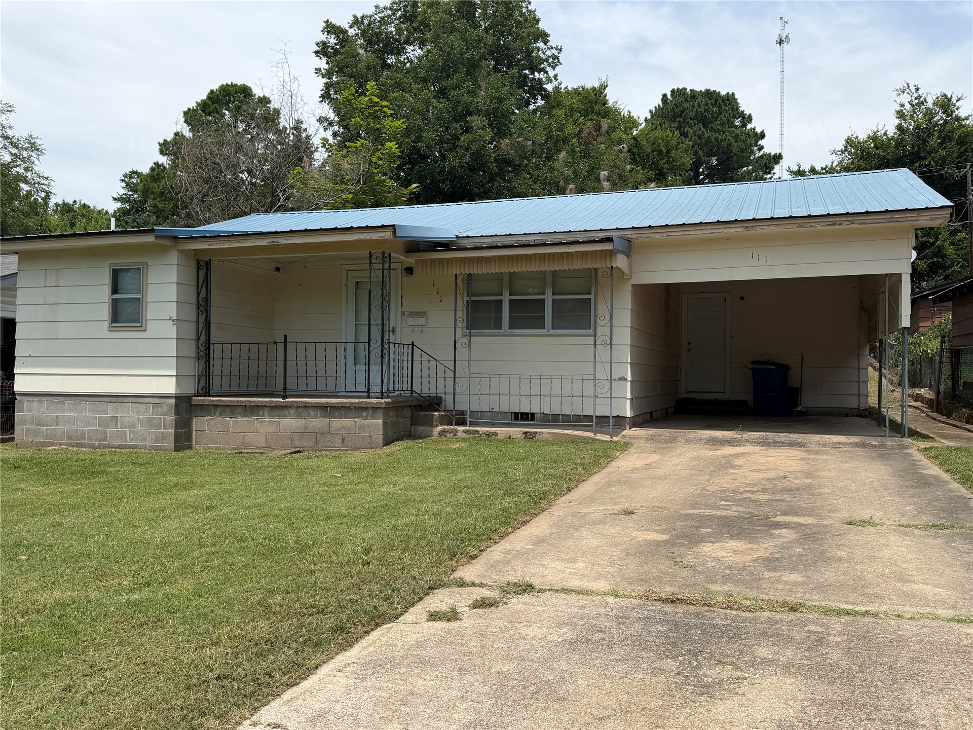111 E Blair Avenue Wilburton OK 74578