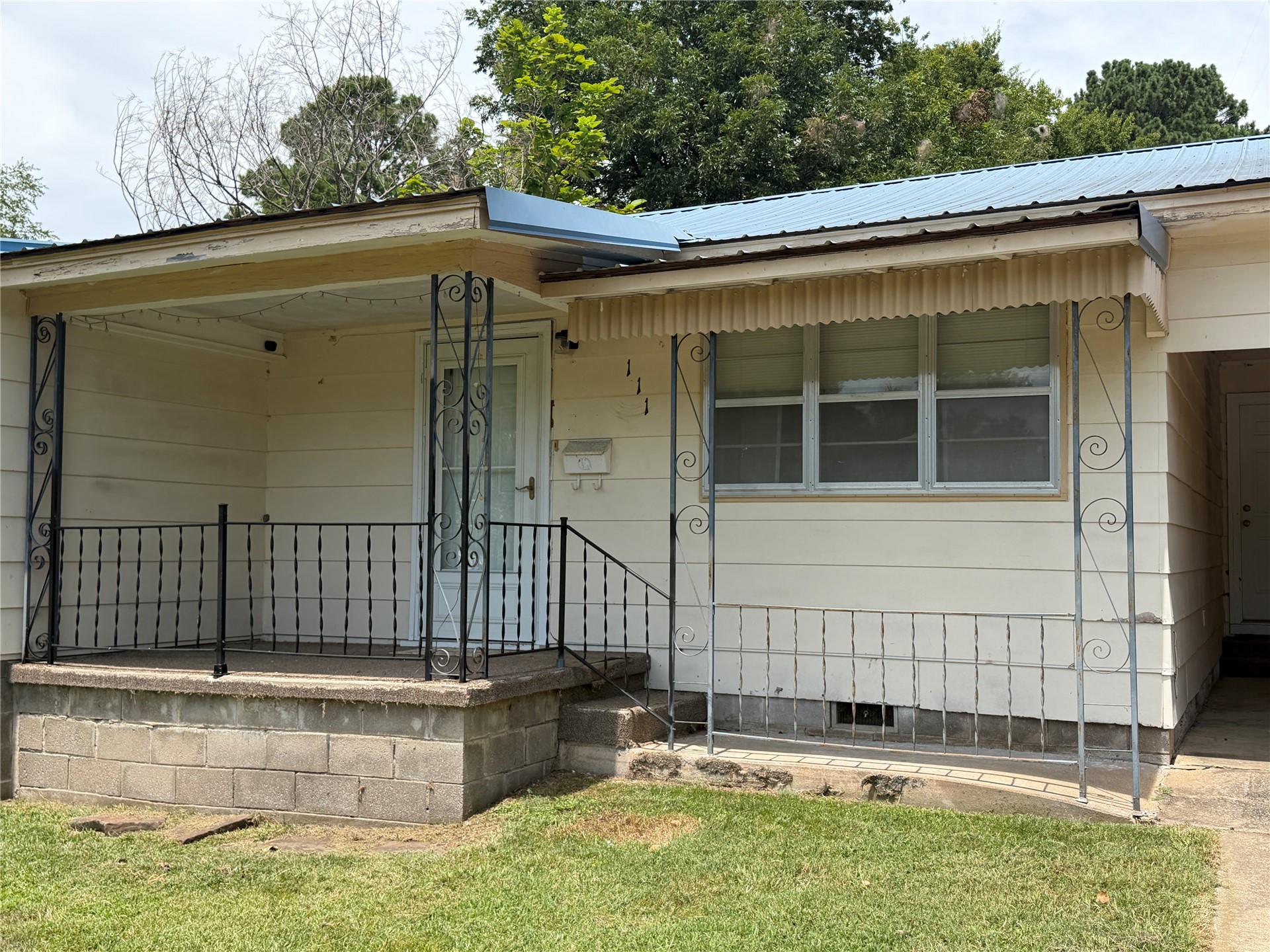 111 E Blair Avenue Wilburton OK 74578