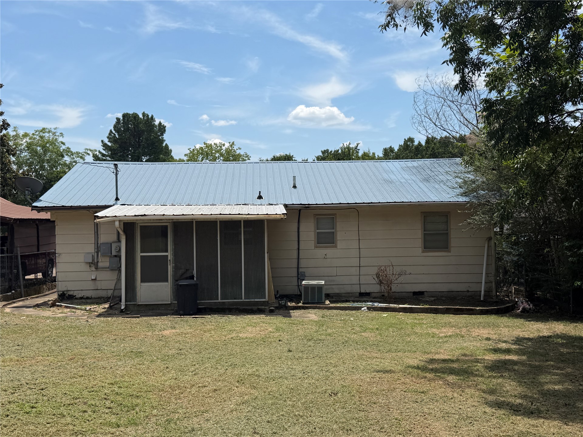 111 E Blair Avenue Wilburton OK 74578