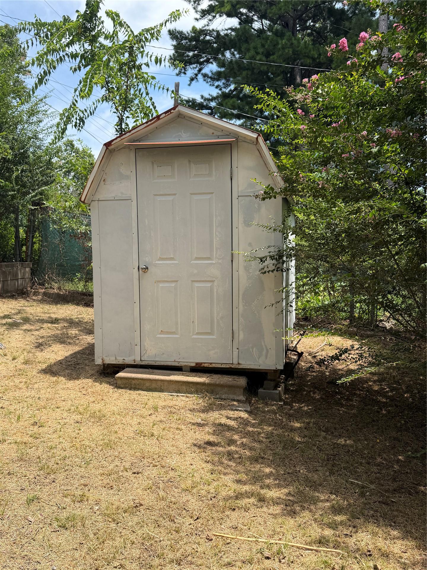 111 E Blair Avenue Wilburton OK 74578