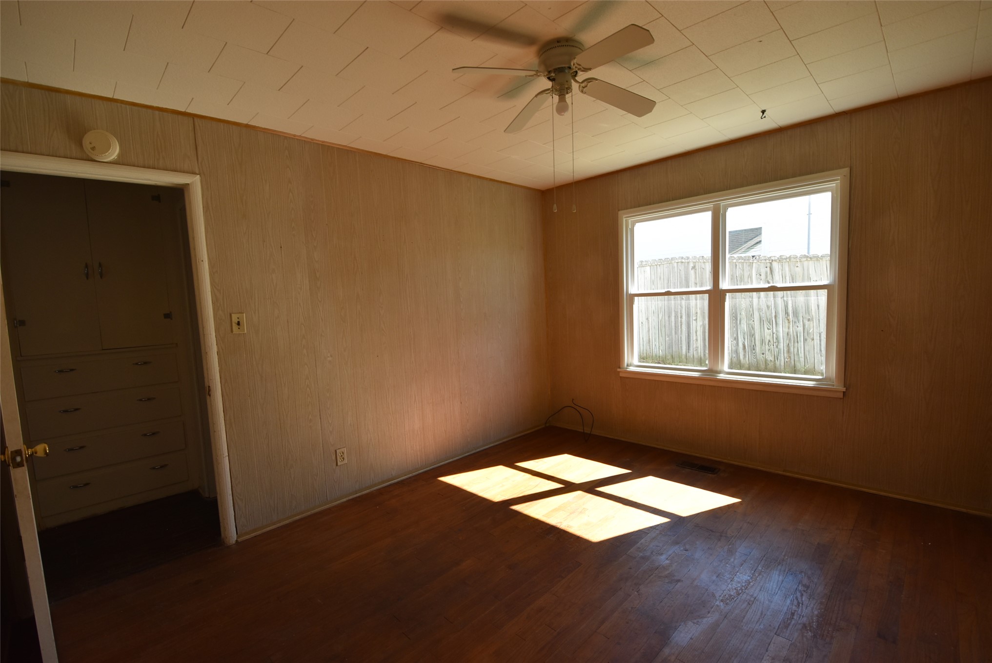 1323 Roosevelt Street Seminole OK 74868
