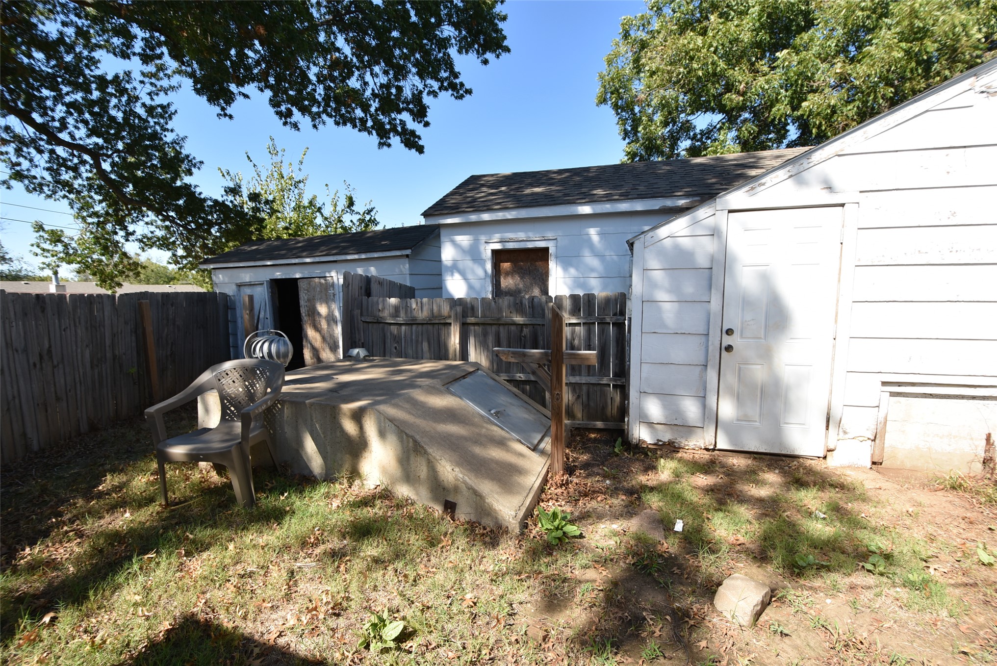 1323 Roosevelt Street Seminole OK 74868