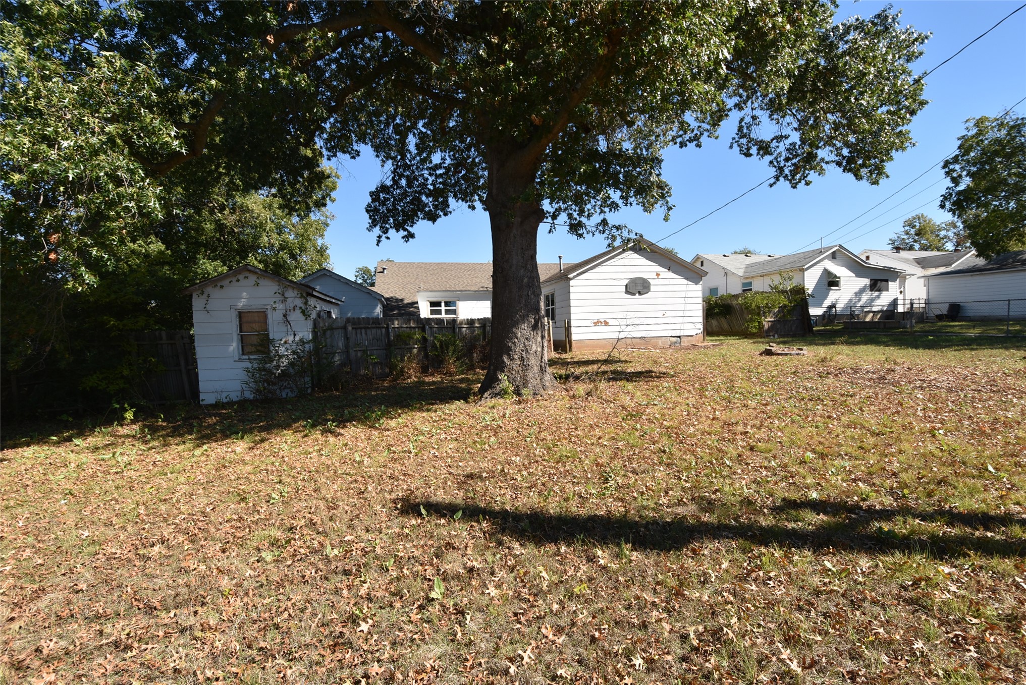 1323 Roosevelt Street Seminole OK 74868