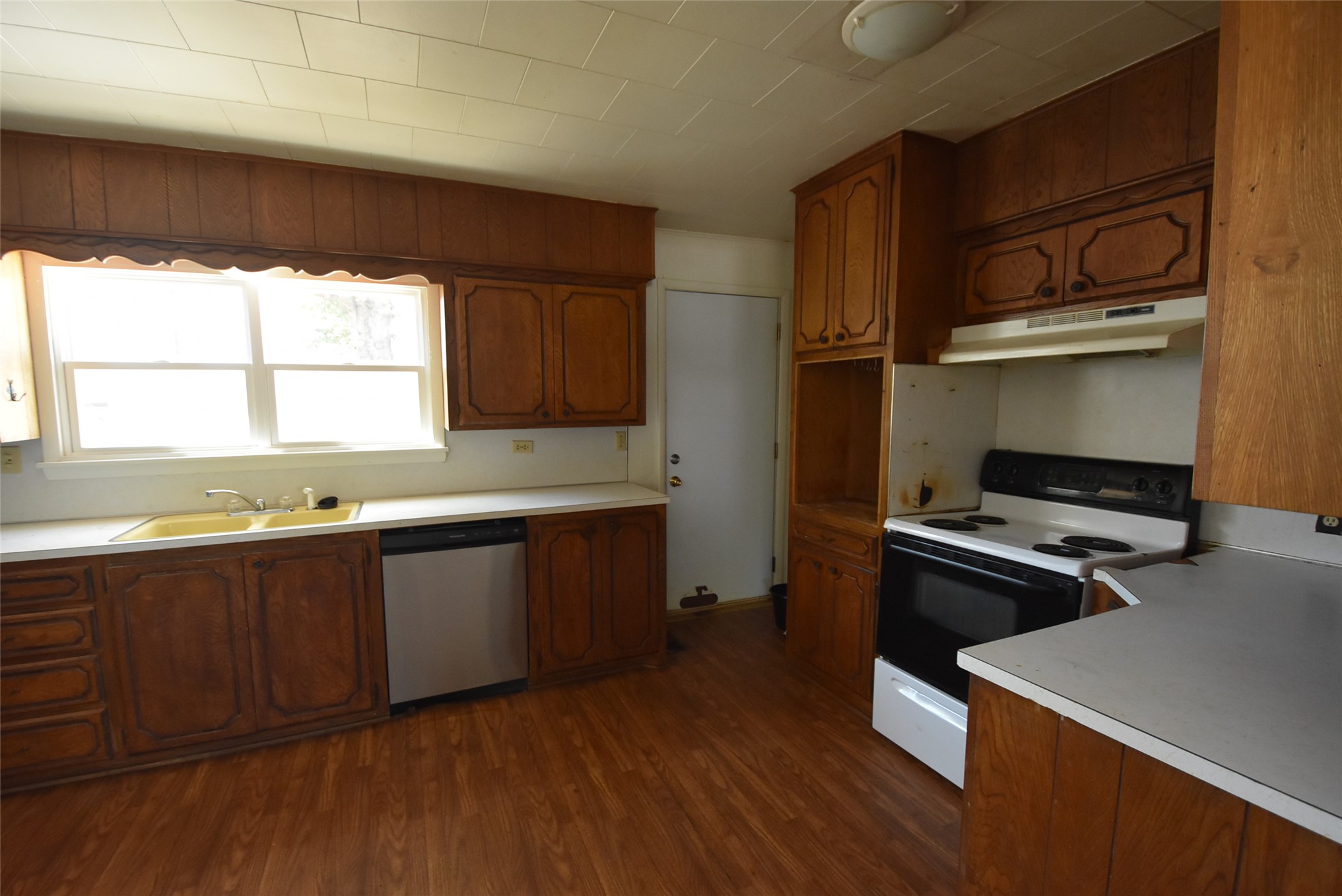 1323 Roosevelt Street Seminole OK 74868