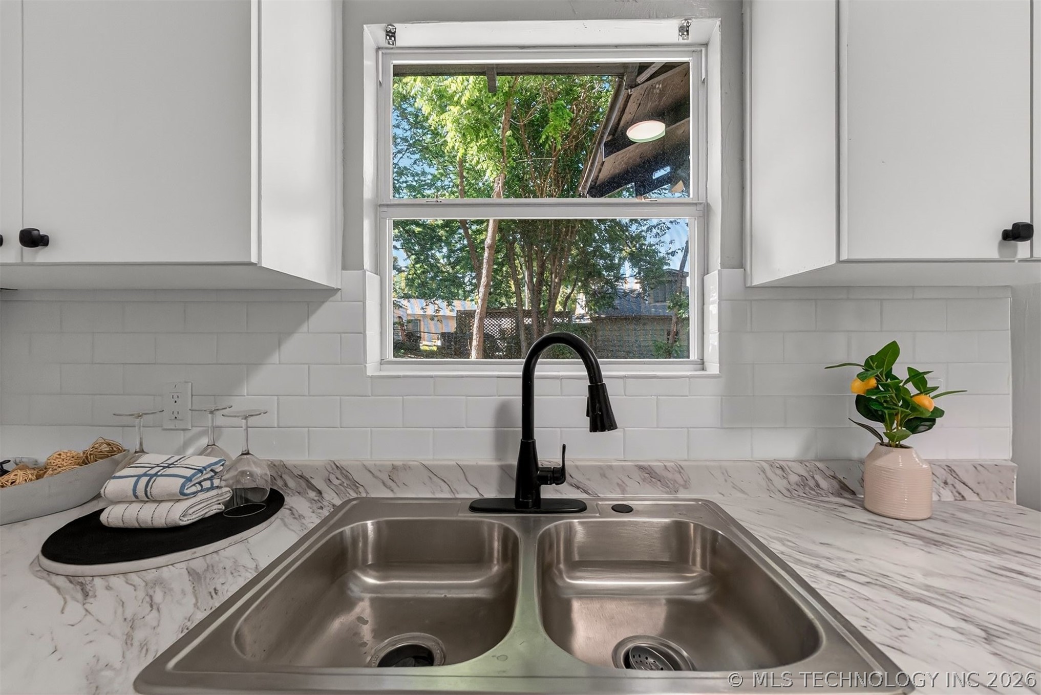 610 N Garfield Avenue Sand Springs OK 74063