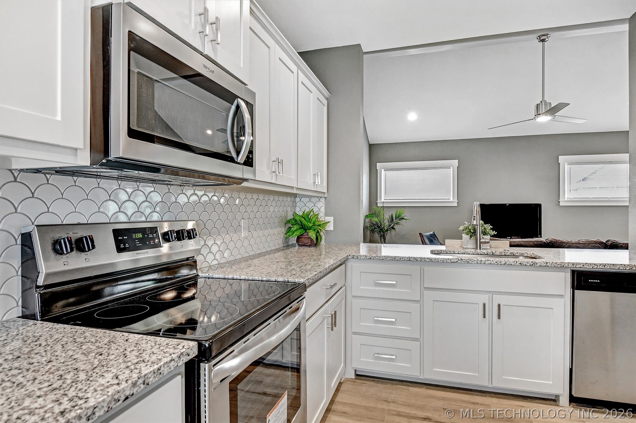 1178 Wild Indigo Circle Calera OK 74730