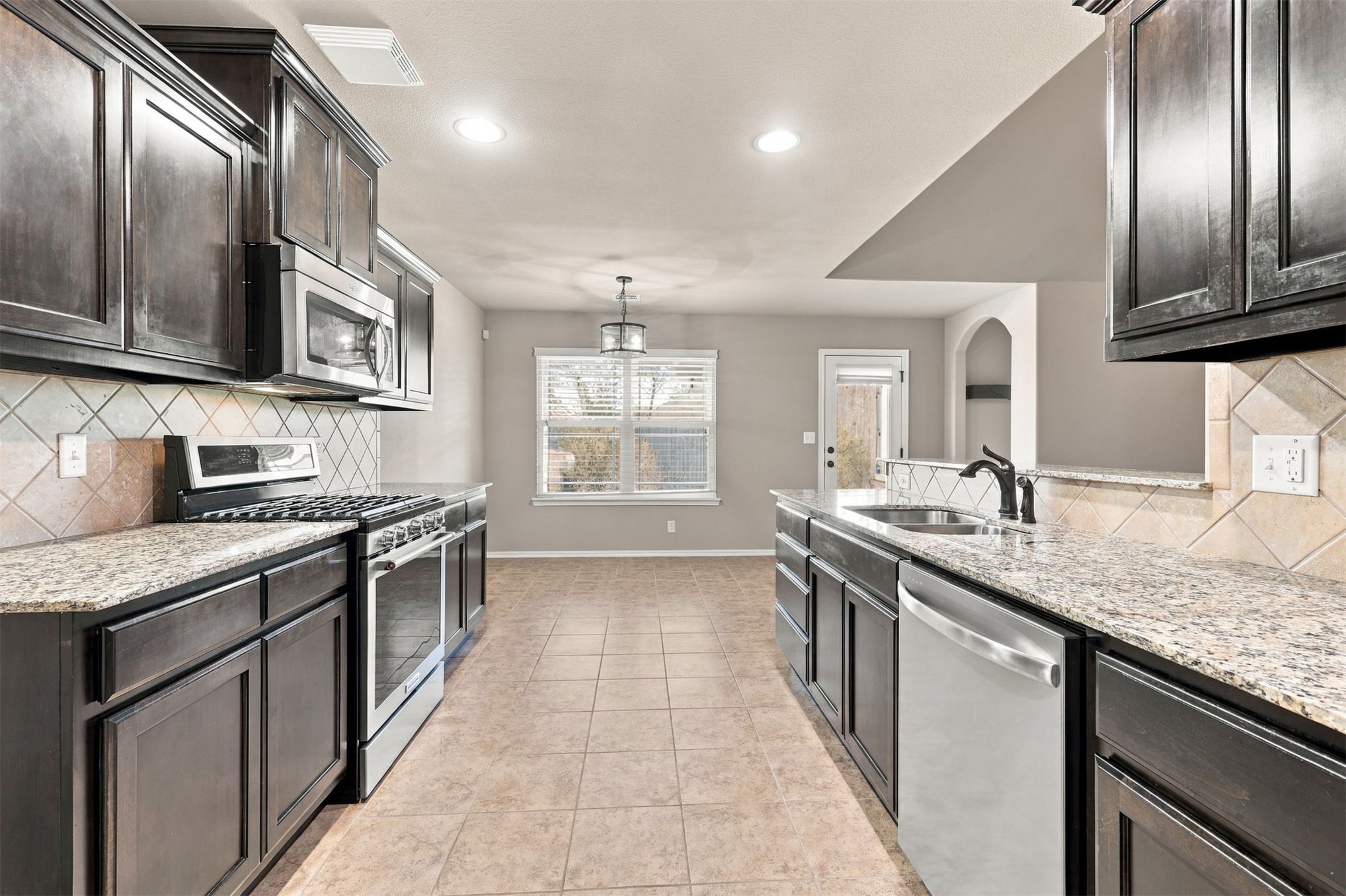 4010 W 104th Court S Jenks OK 74037