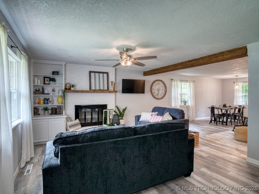 2005 E Foster Ada OK 74820