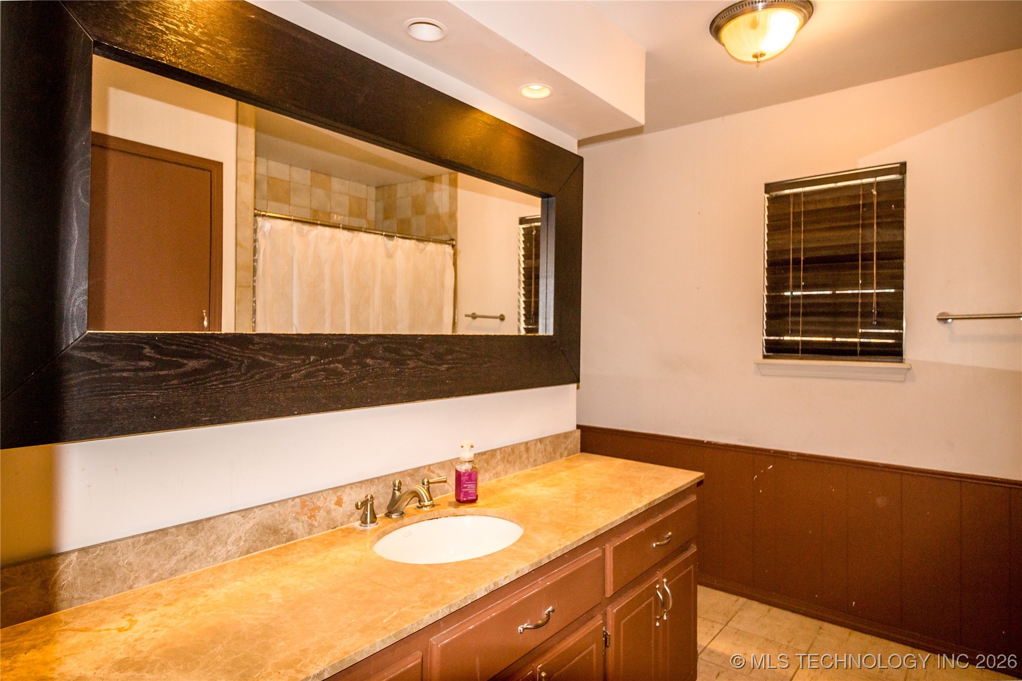 1200 Holly Ardmore OK 73401