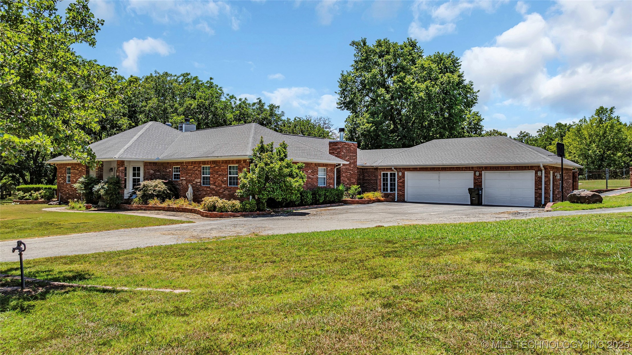 7023 Myall Road Lone Grove OK 73443