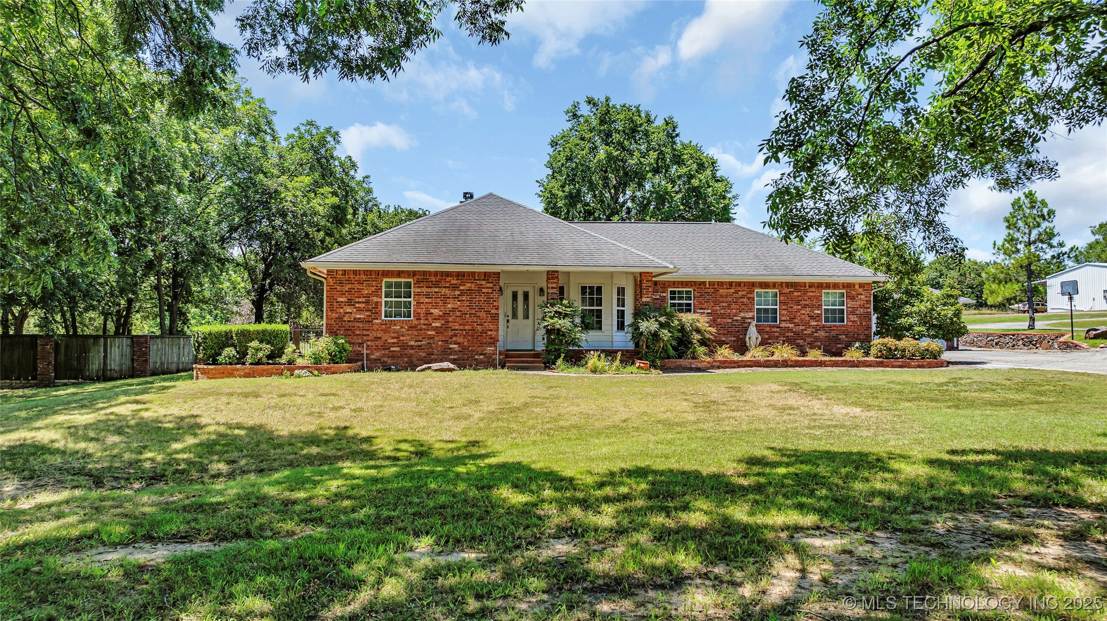 7023 Myall Road Lone Grove OK 73443