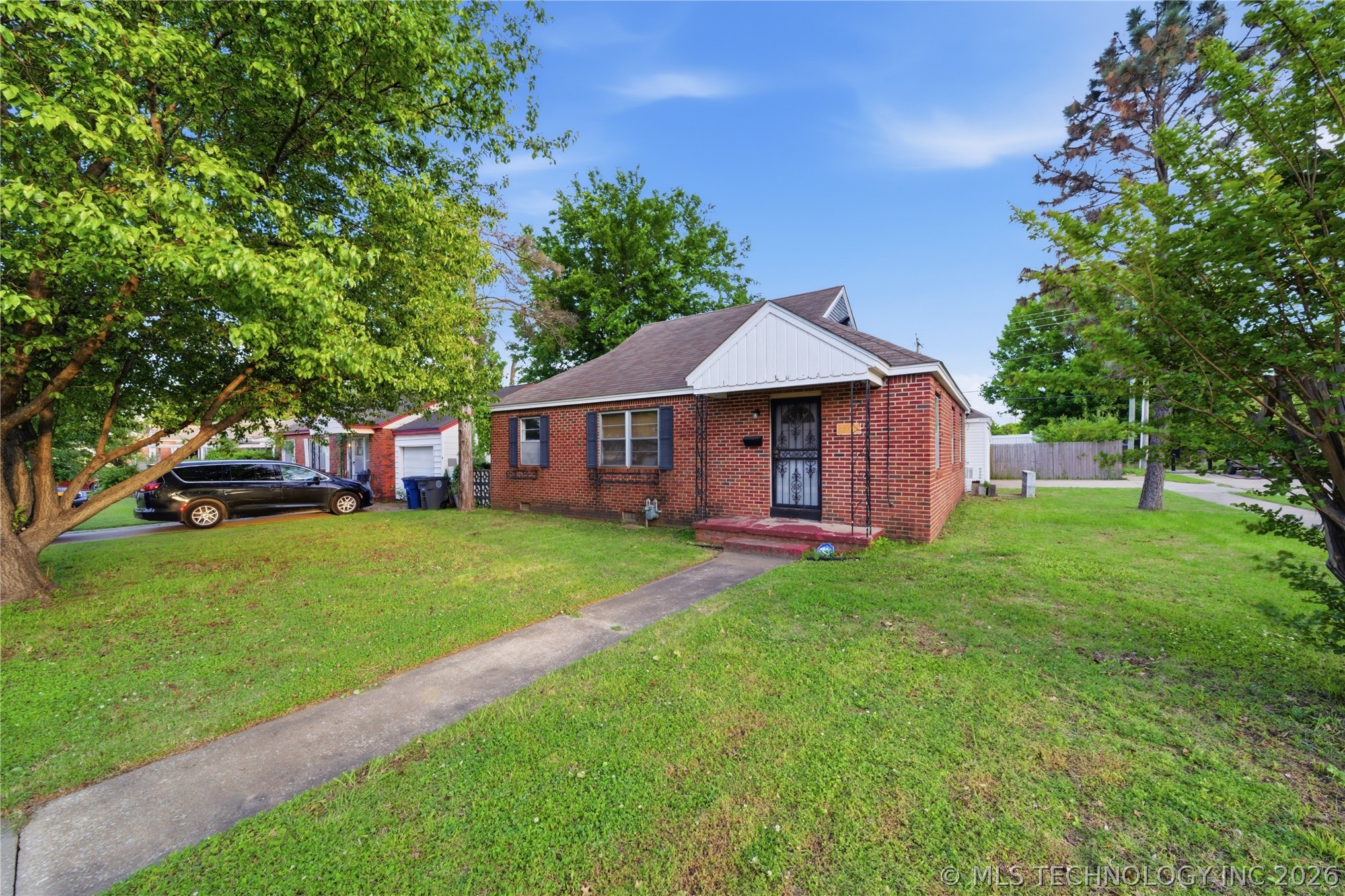 2704 E 4th Street Tulsa OK 74104