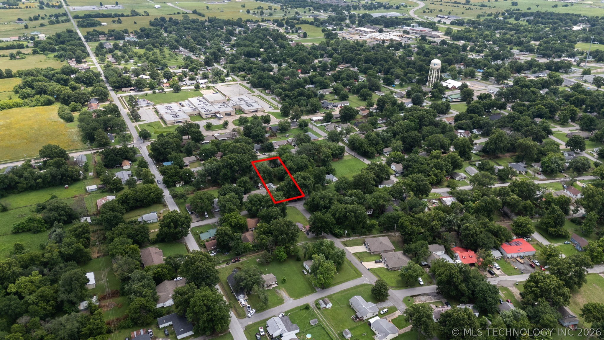 319 N Rowe Pryor OK 74361