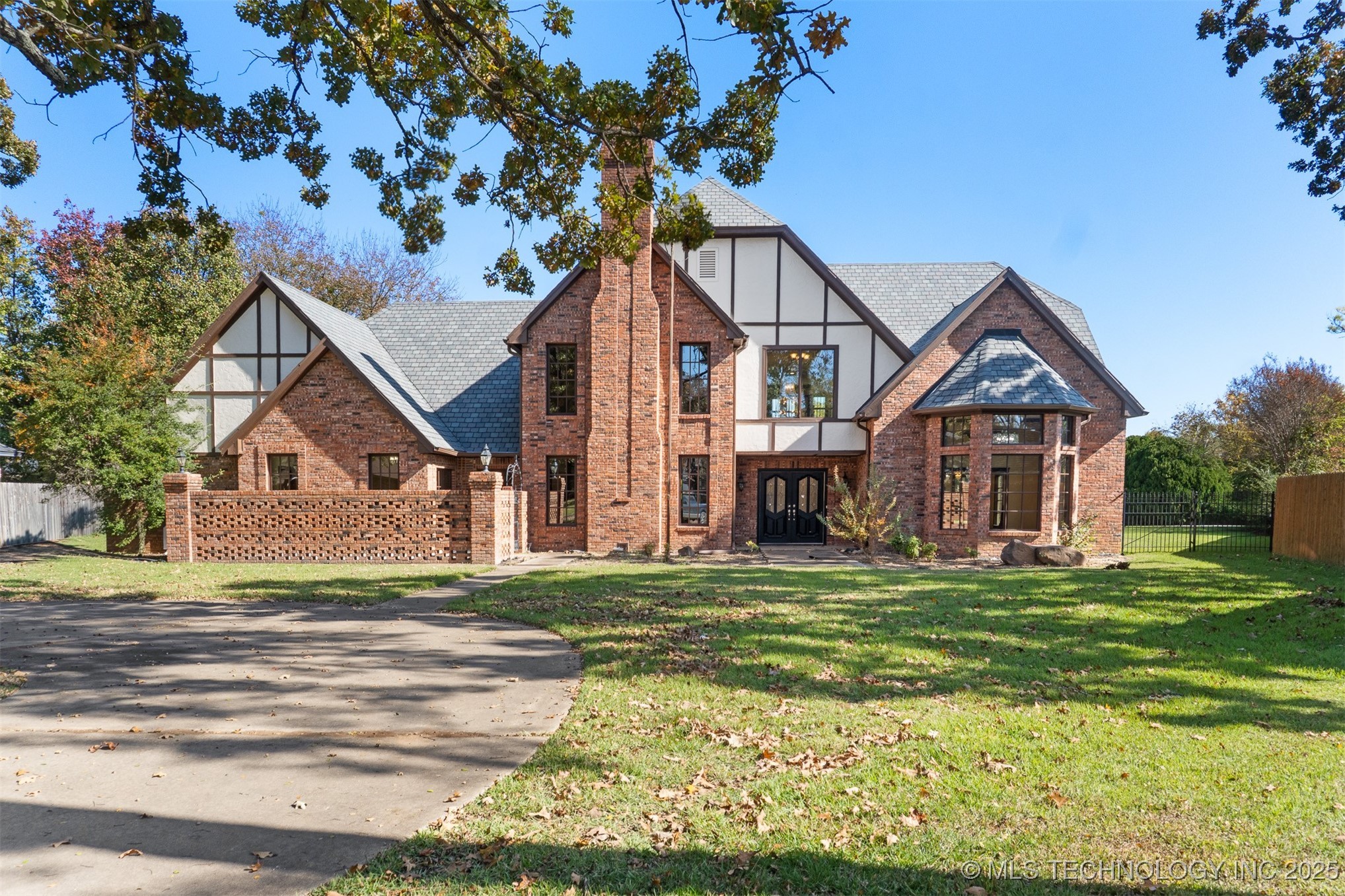 3002 Quail Ridge Circle Durant OK 74701