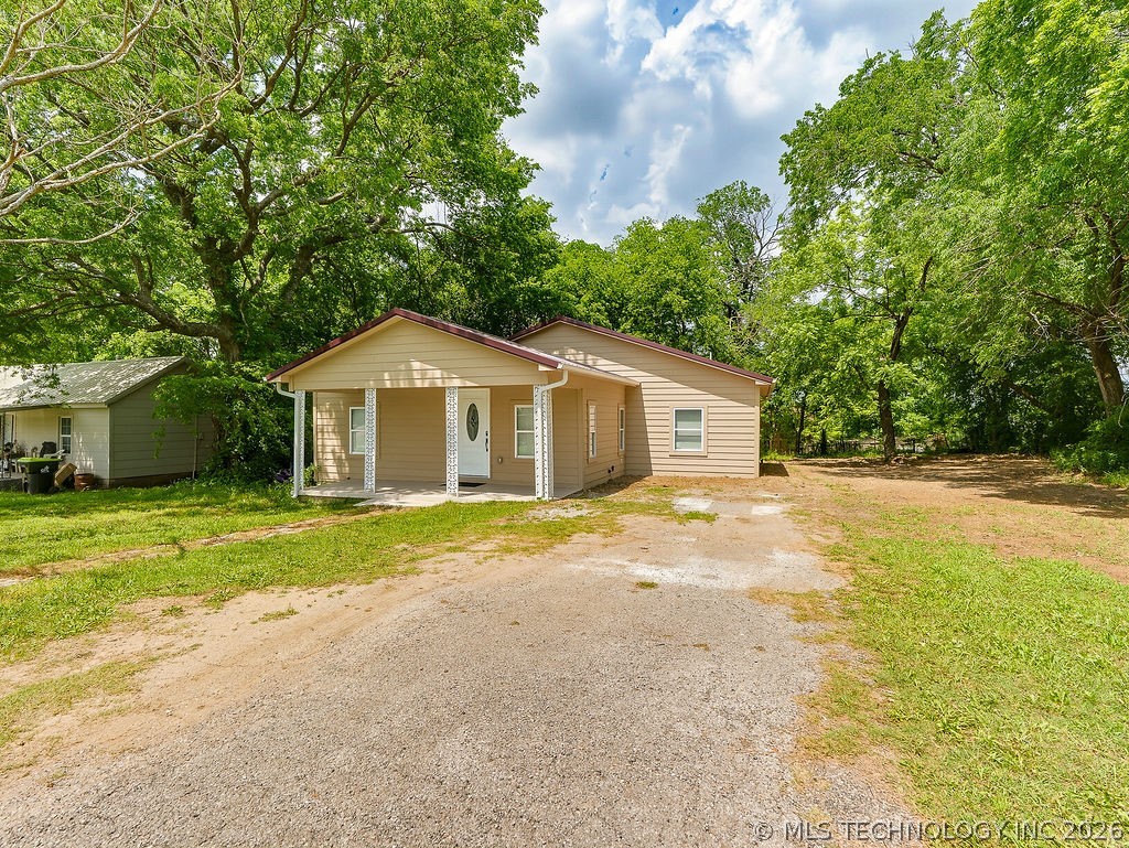 810 W 2nd Ada OK 74820