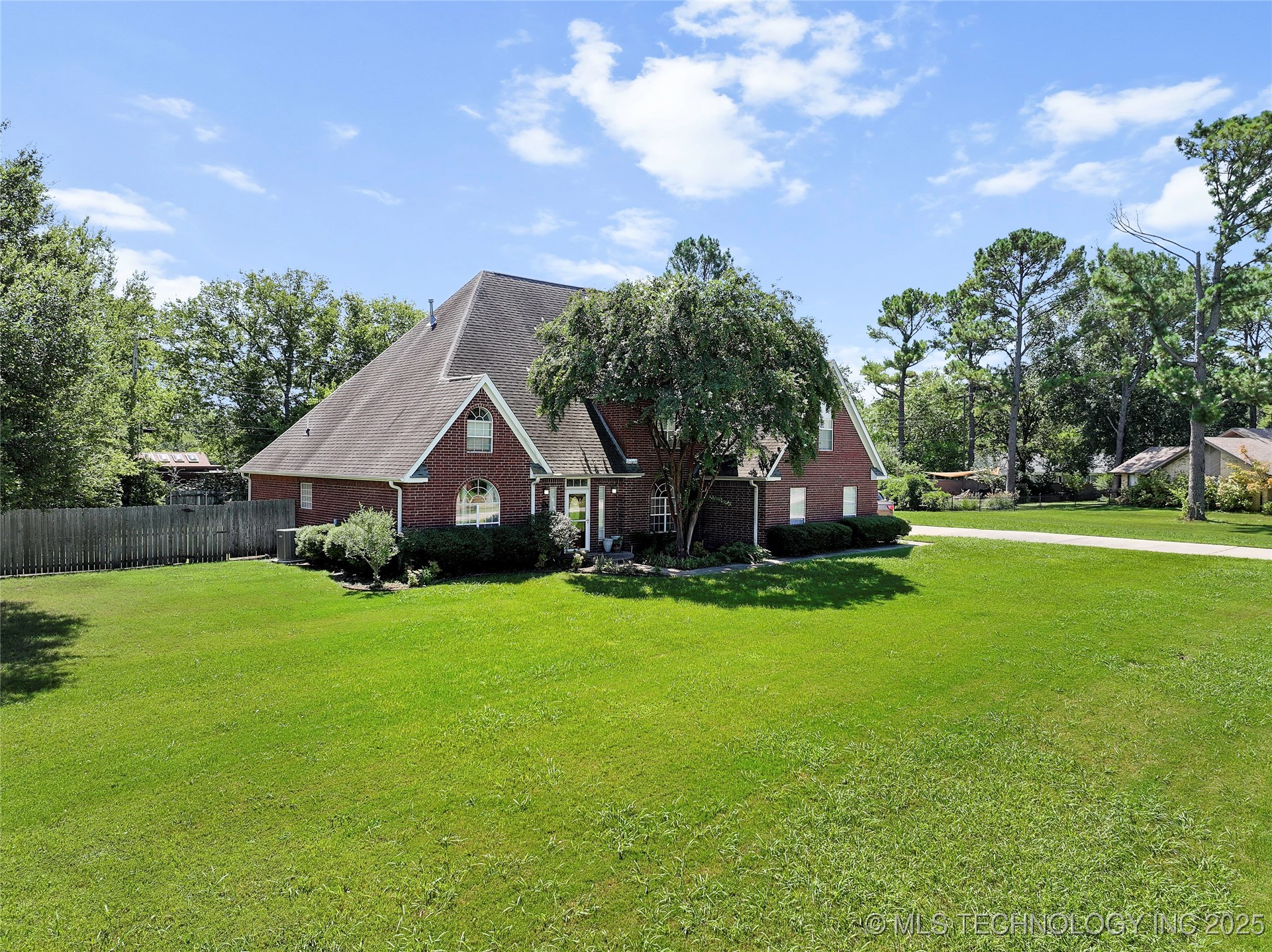 114 Meadow Road Ardmore OK 73401