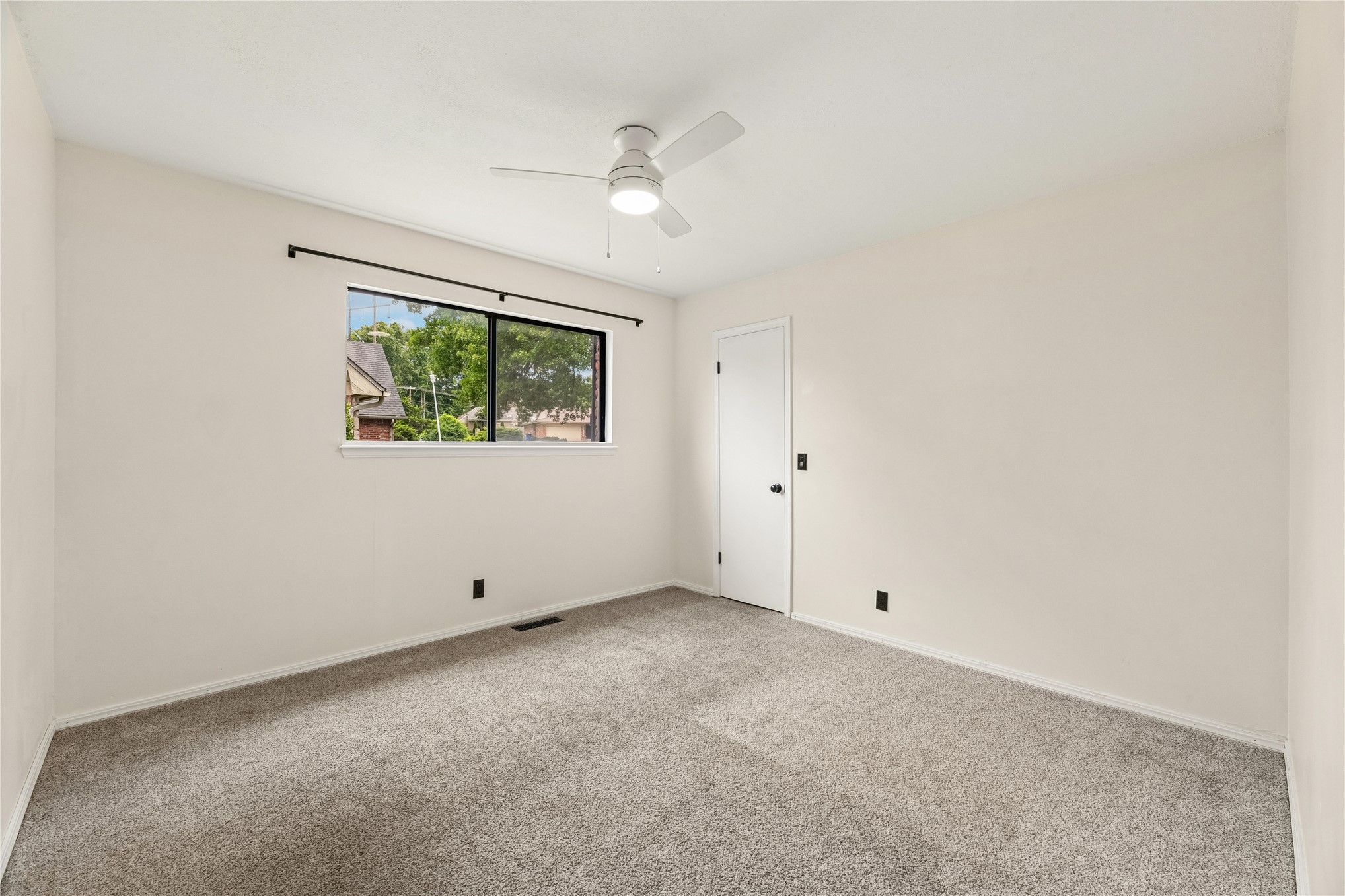 2989 E 77th Street Tulsa OK 74136