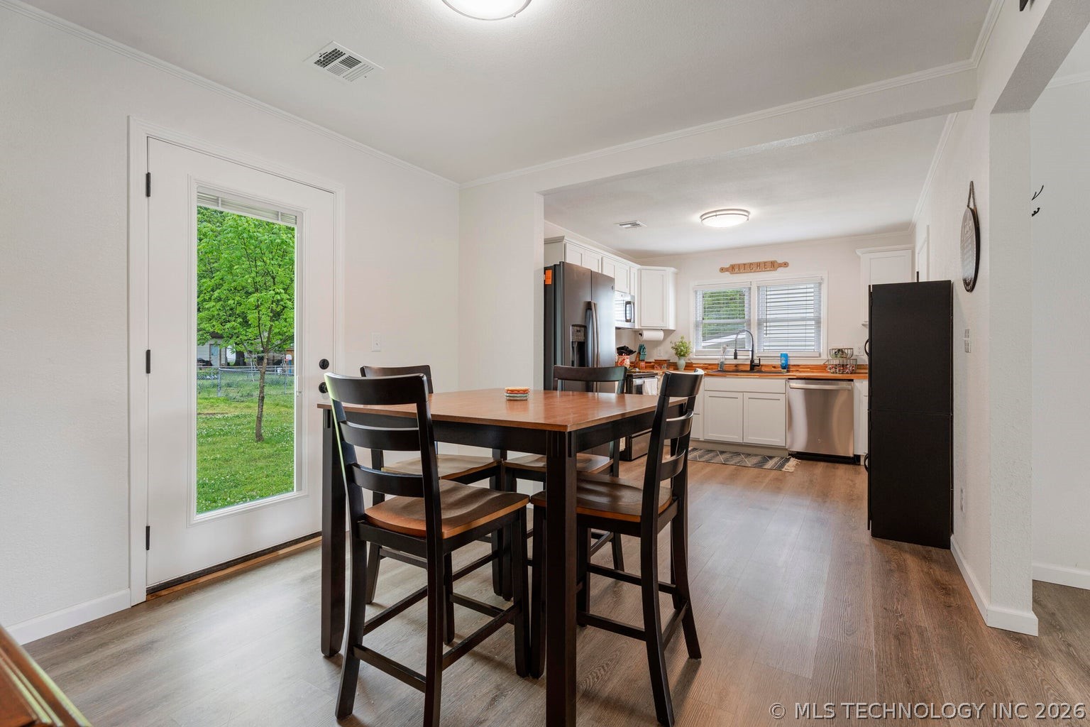 1925 B Street NE Miami OK 74354