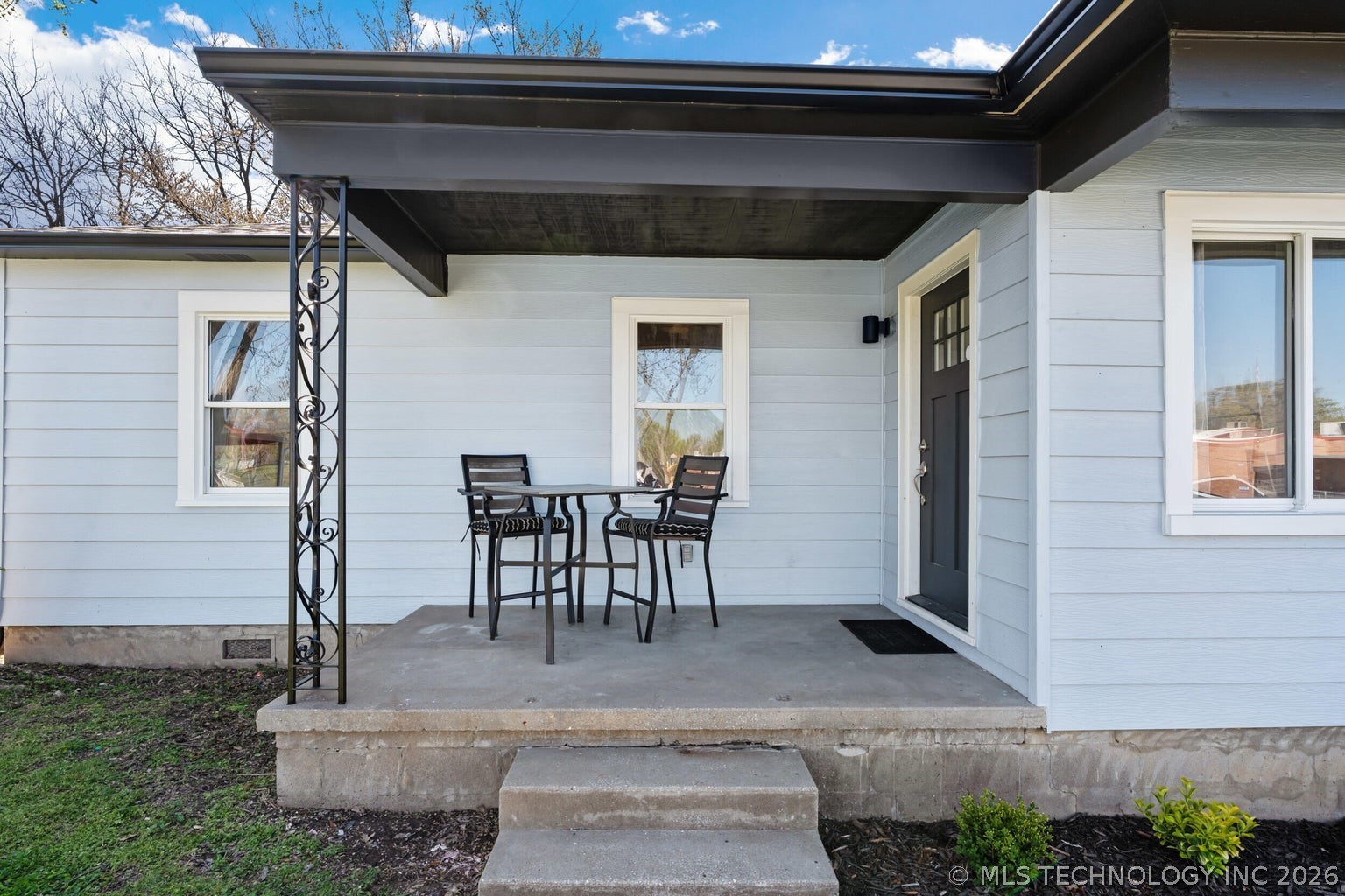 1925 B Street NE Miami OK 74354