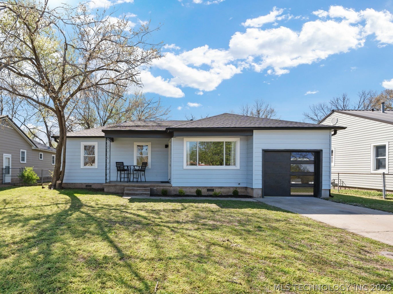 1925 B Street NE Miami OK 74354