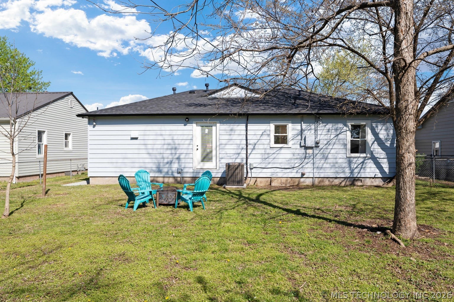 1925 B Street NE Miami OK 74354