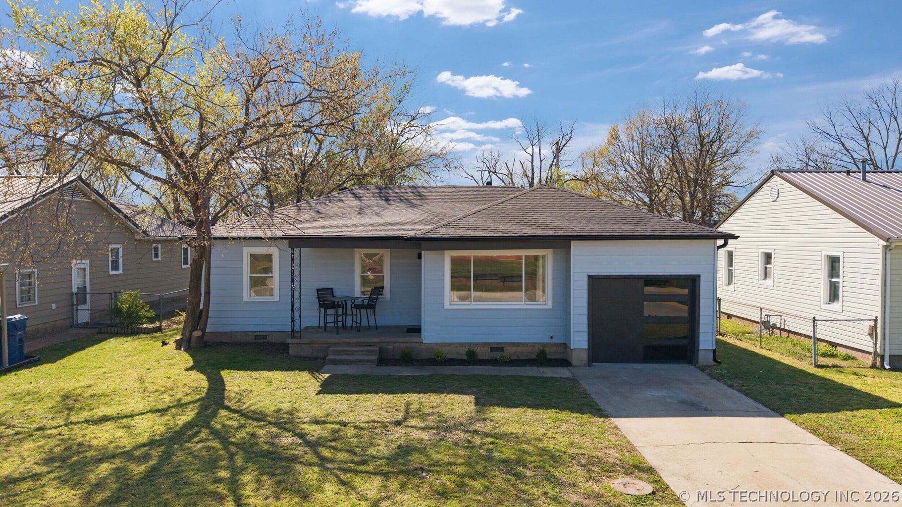 1925 B Street NE Miami OK 74354