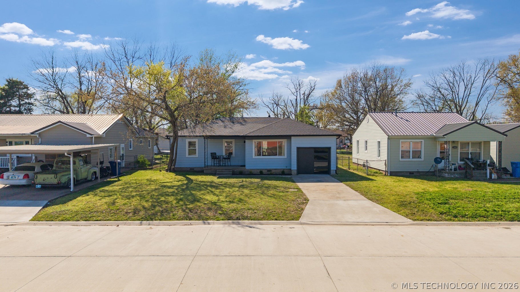 1925 B Street NE Miami OK 74354