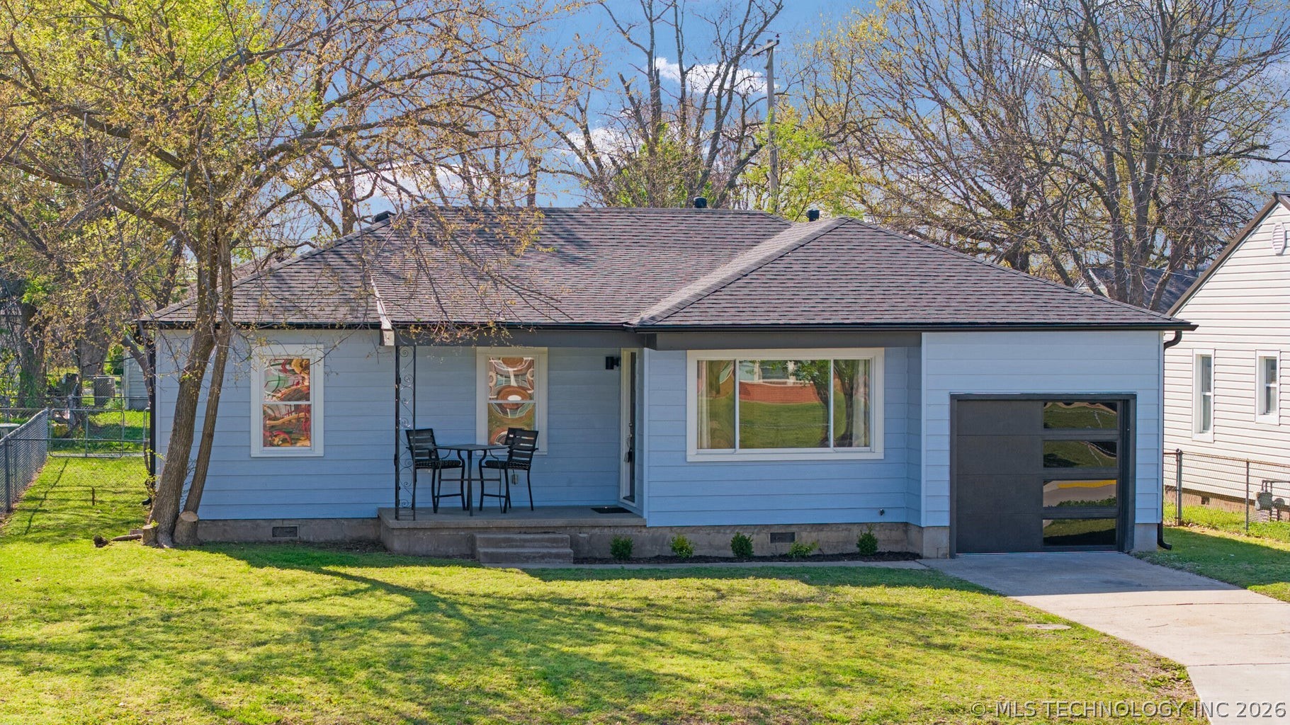 1925 B Street NE Miami OK 74354