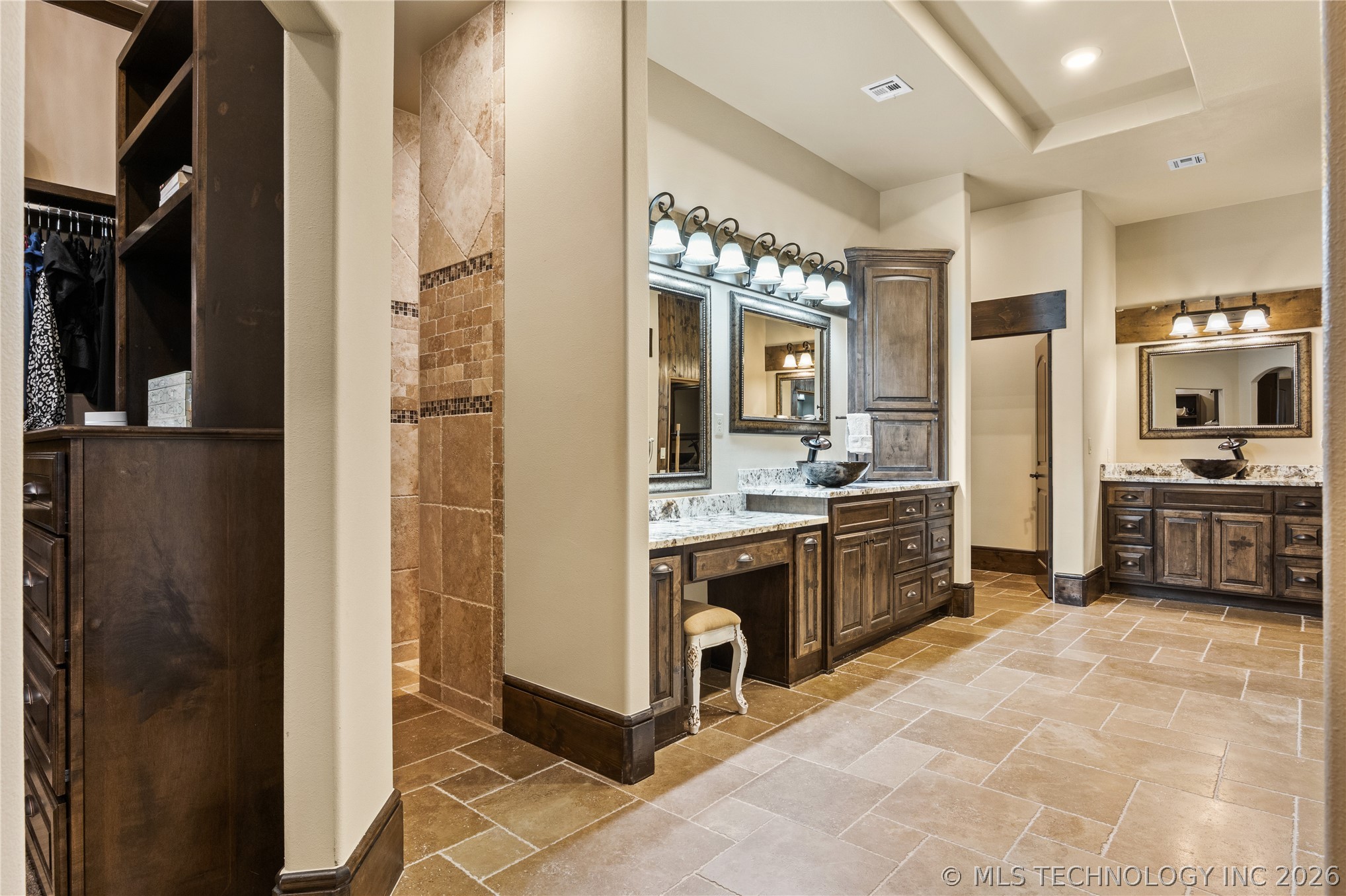 6403 N Wildwood Lane Owasso OK 74055