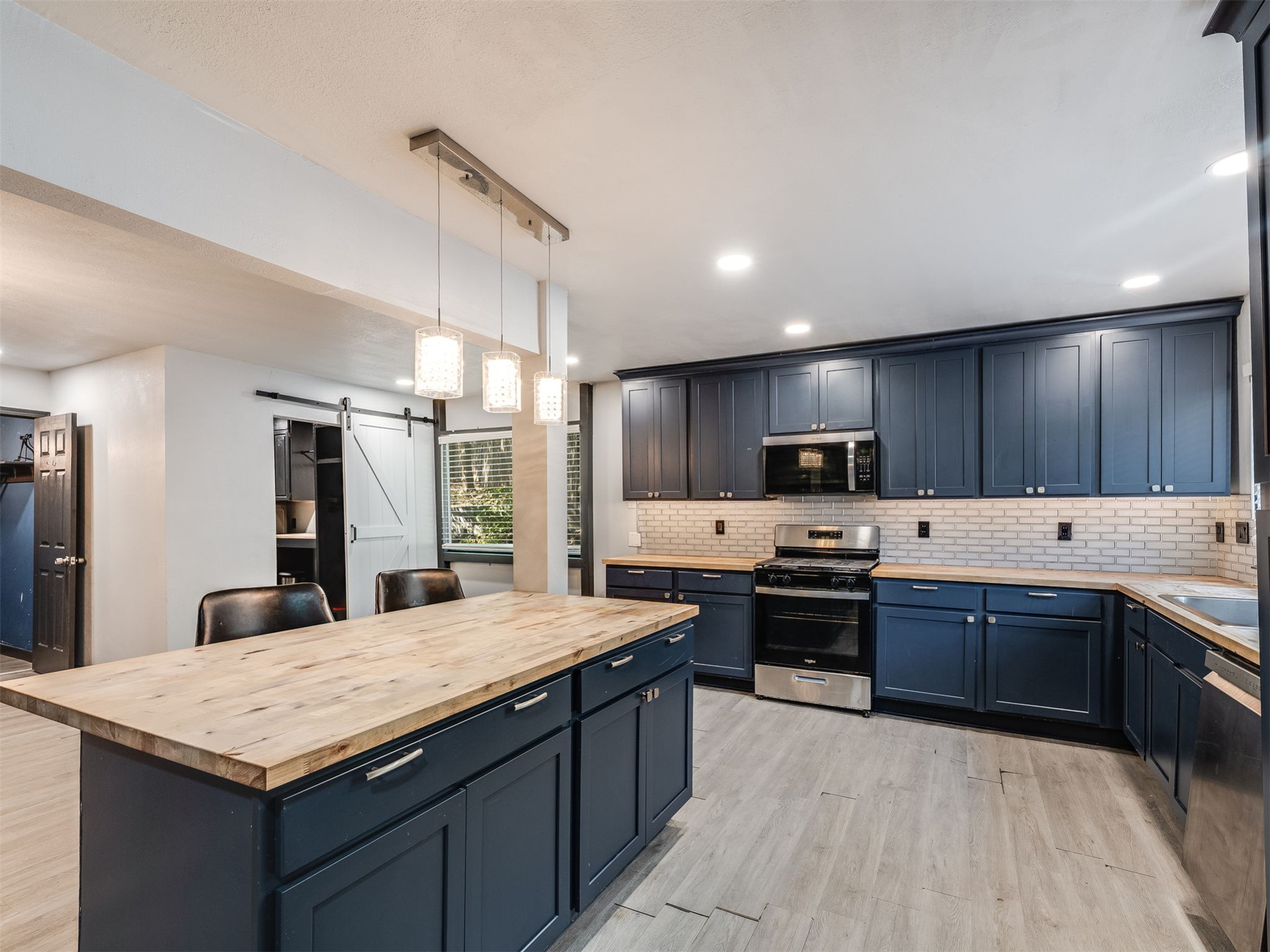 1825 N Xenophon Avenue Tulsa OK 74127