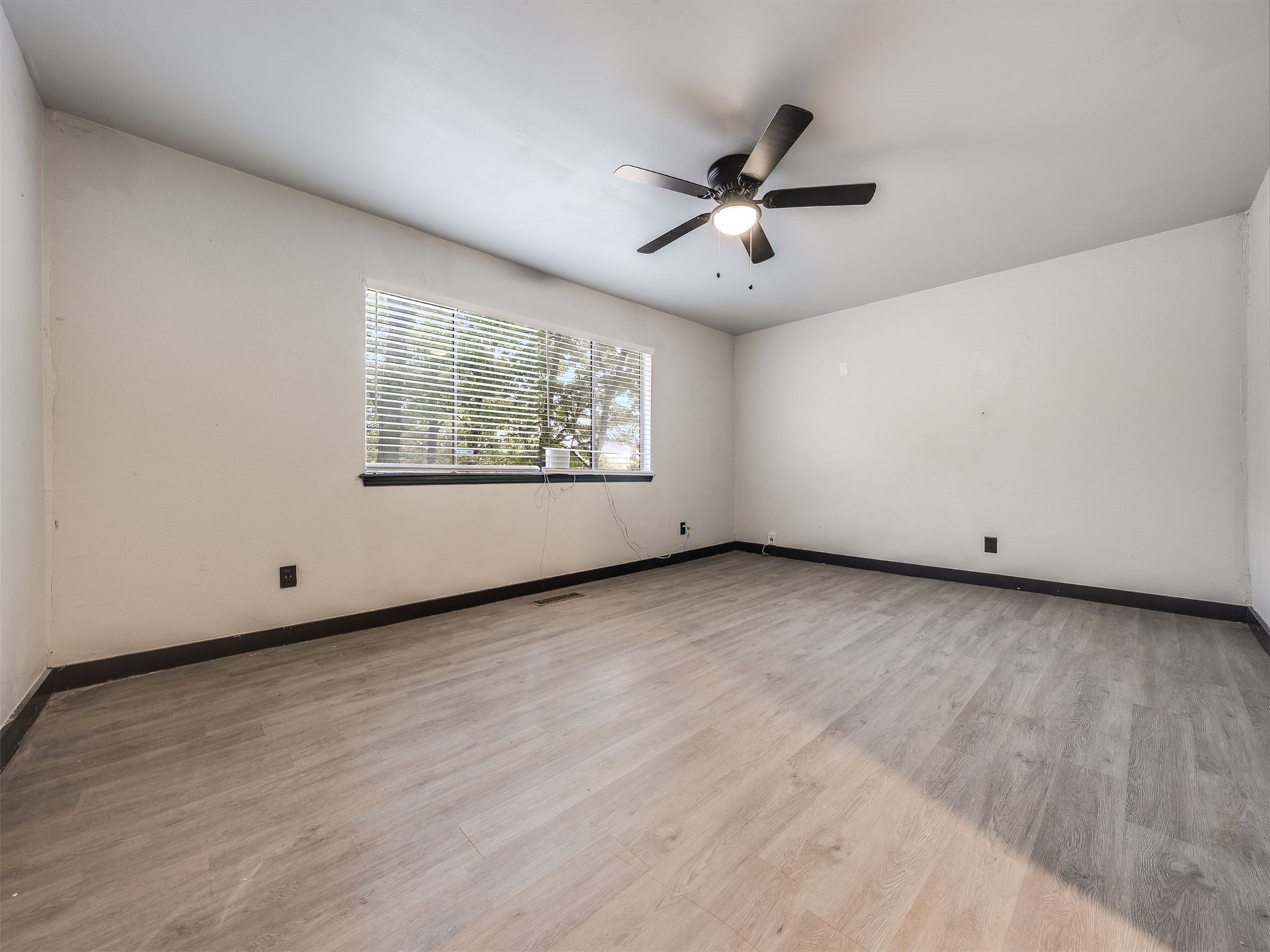 1825 N Xenophon Avenue Tulsa OK 74127
