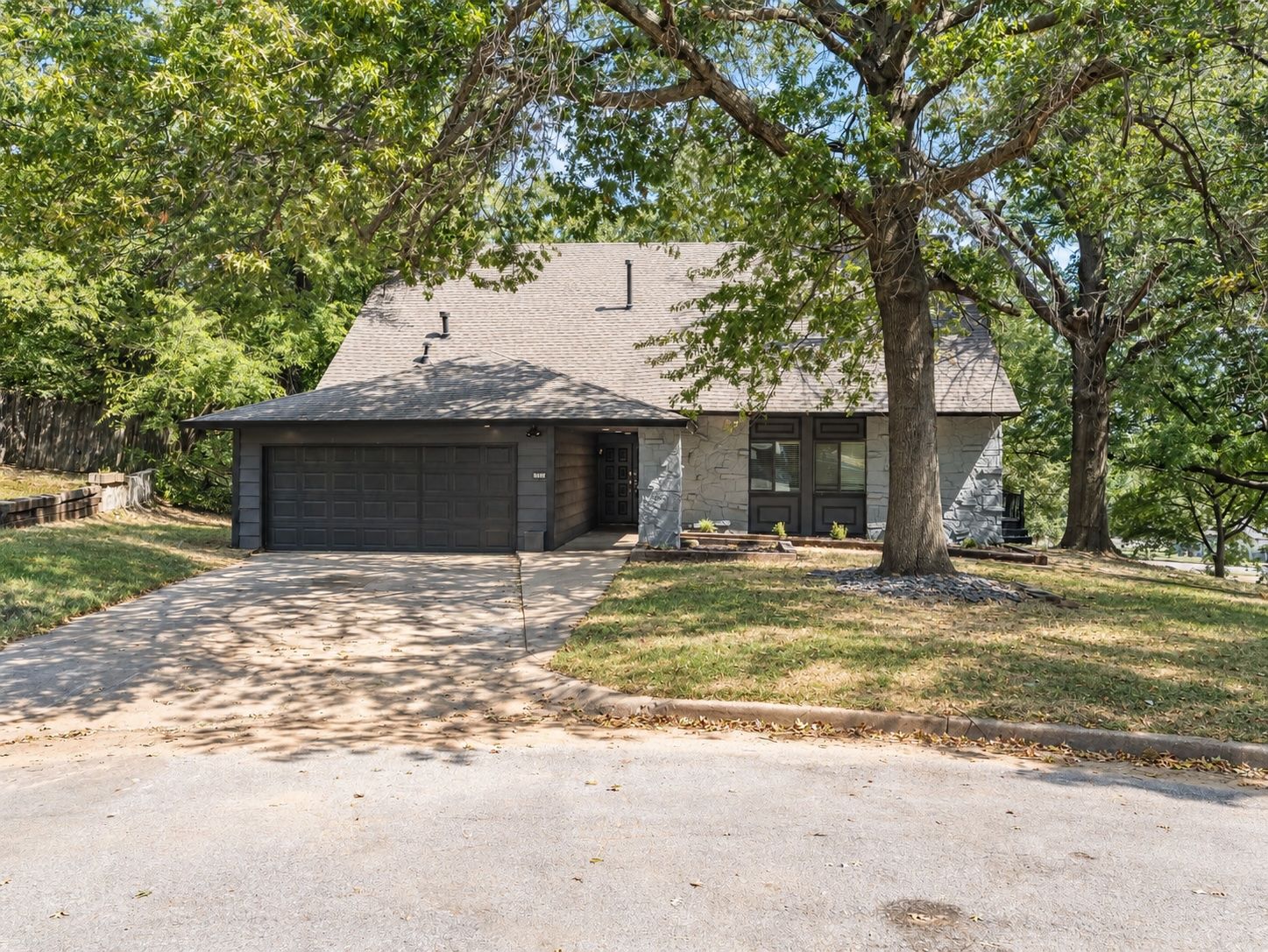 1825 N Xenophon Avenue Tulsa OK 74127