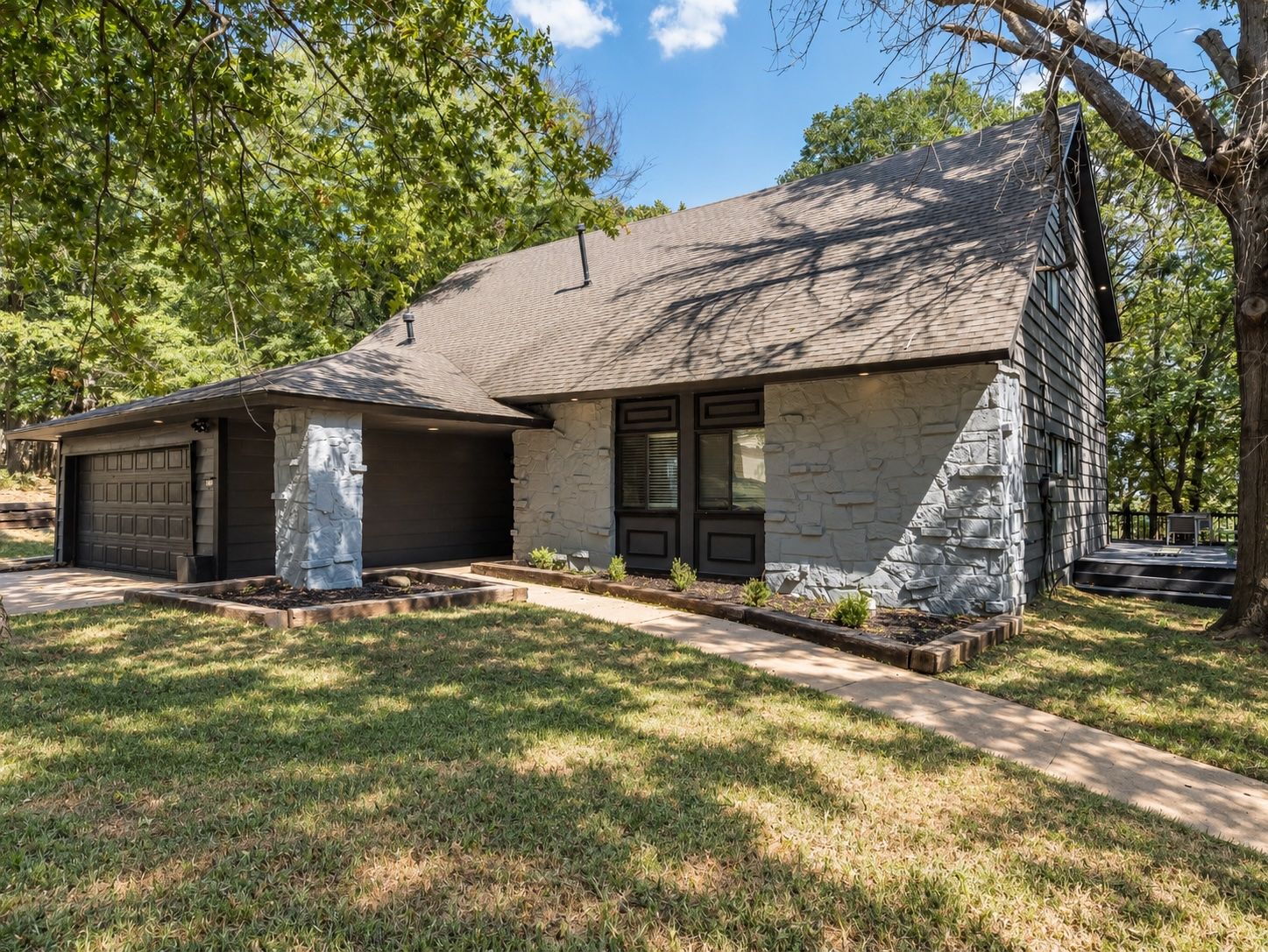 1825 N Xenophon Avenue Tulsa OK 74127