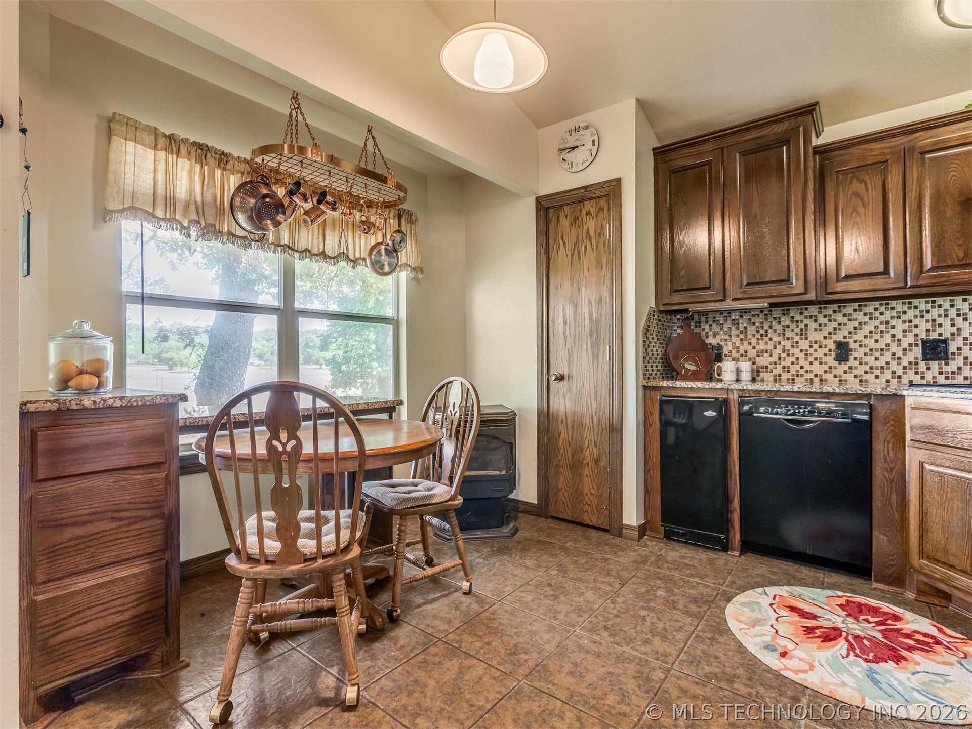 416627 Lakeside Checotah OK 74426