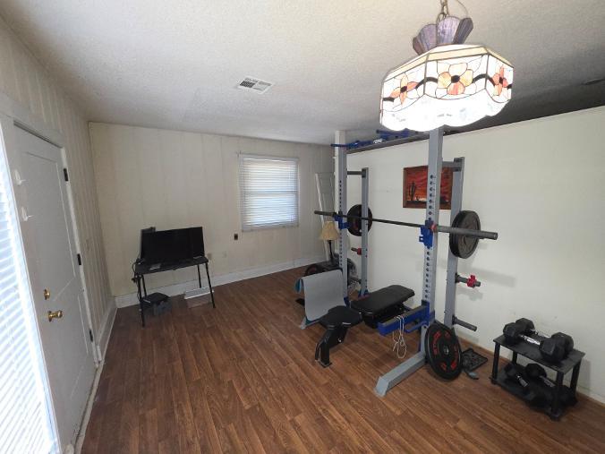 815 W Date Street Okemah OK 74859
