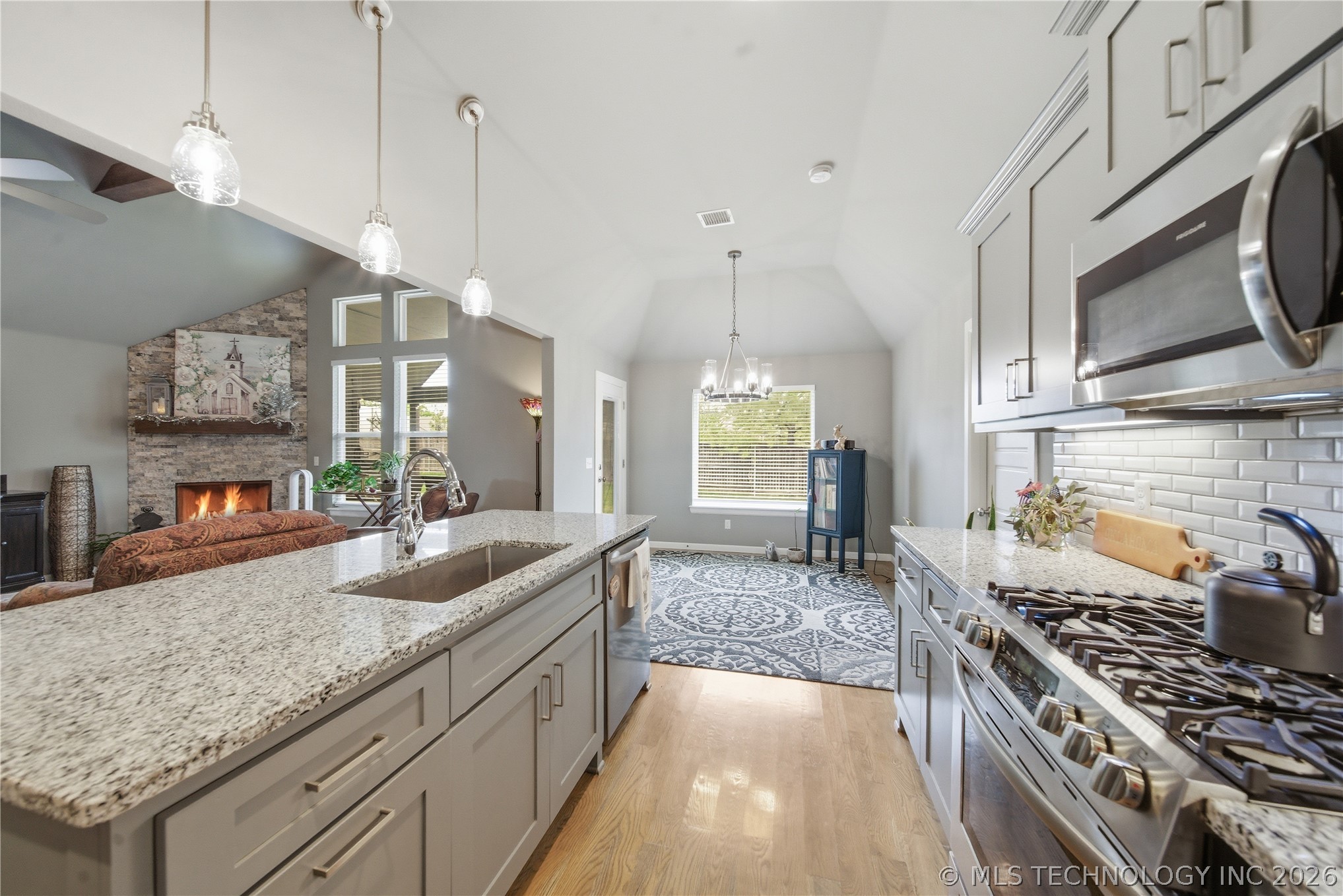2426 W Kingsport Court S Broken Arrow OK 74011