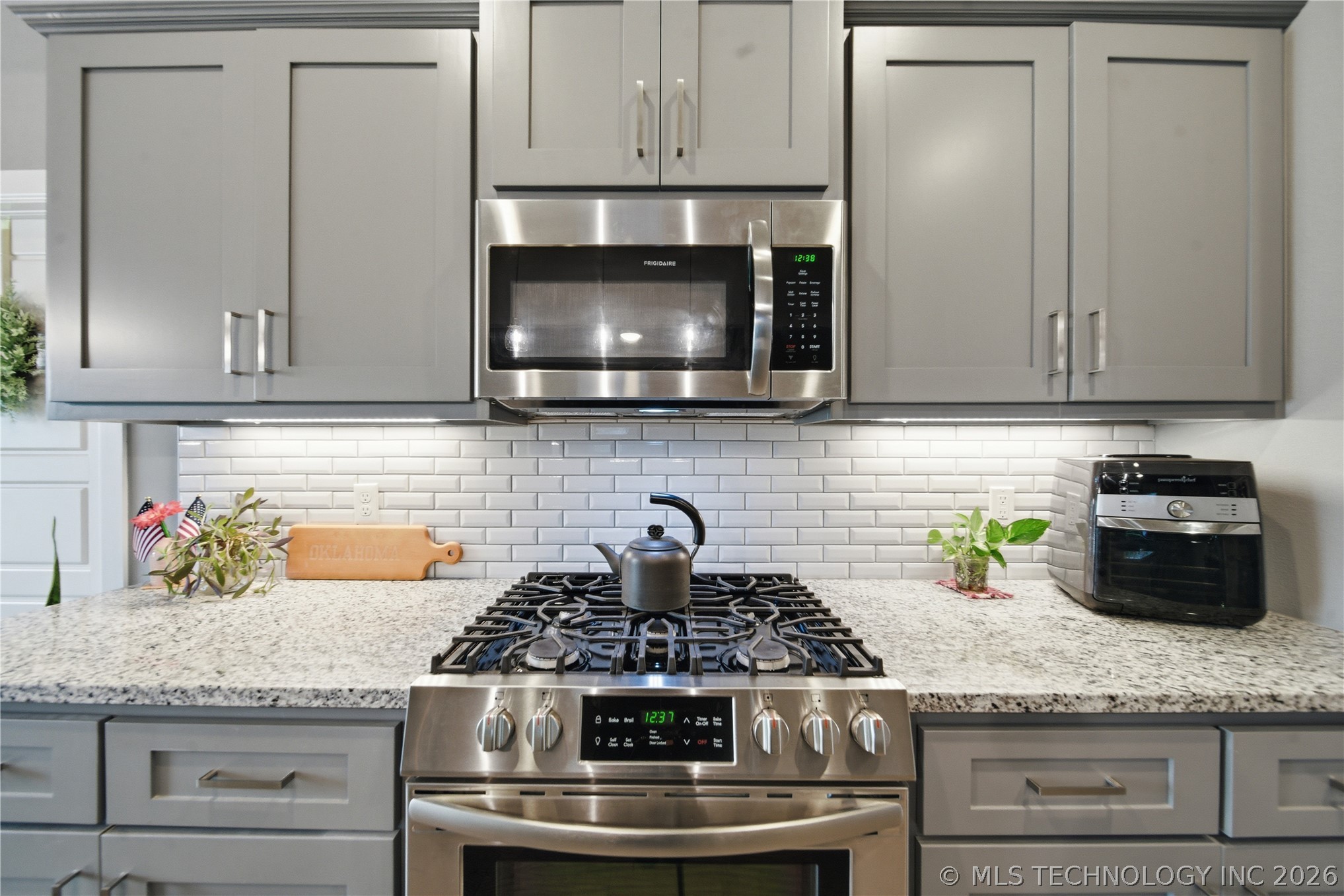 2426 W Kingsport Court S Broken Arrow OK 74011