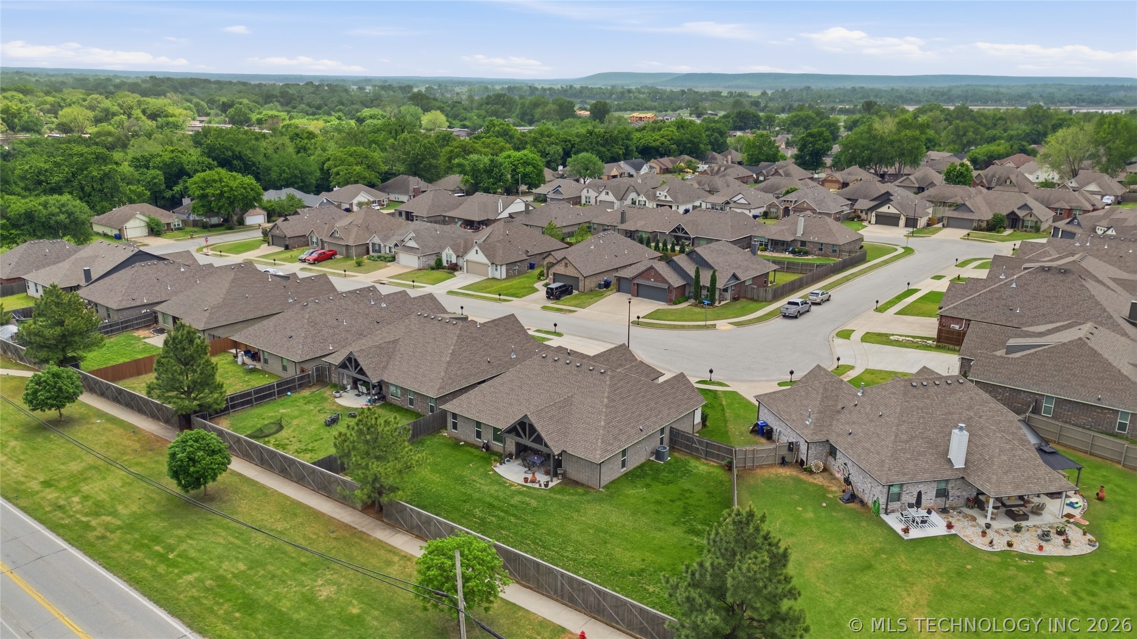 2426 W Kingsport Court S Broken Arrow OK 74011