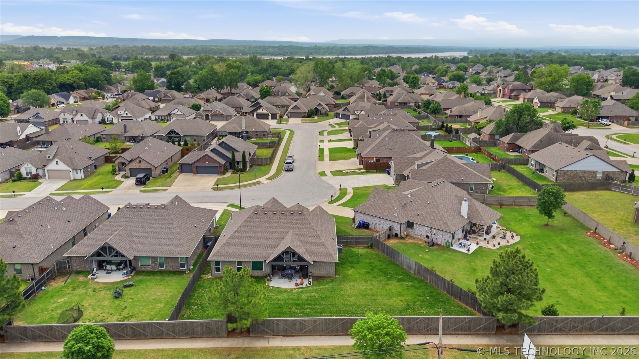 2426 W Kingsport Court S Broken Arrow OK 74011