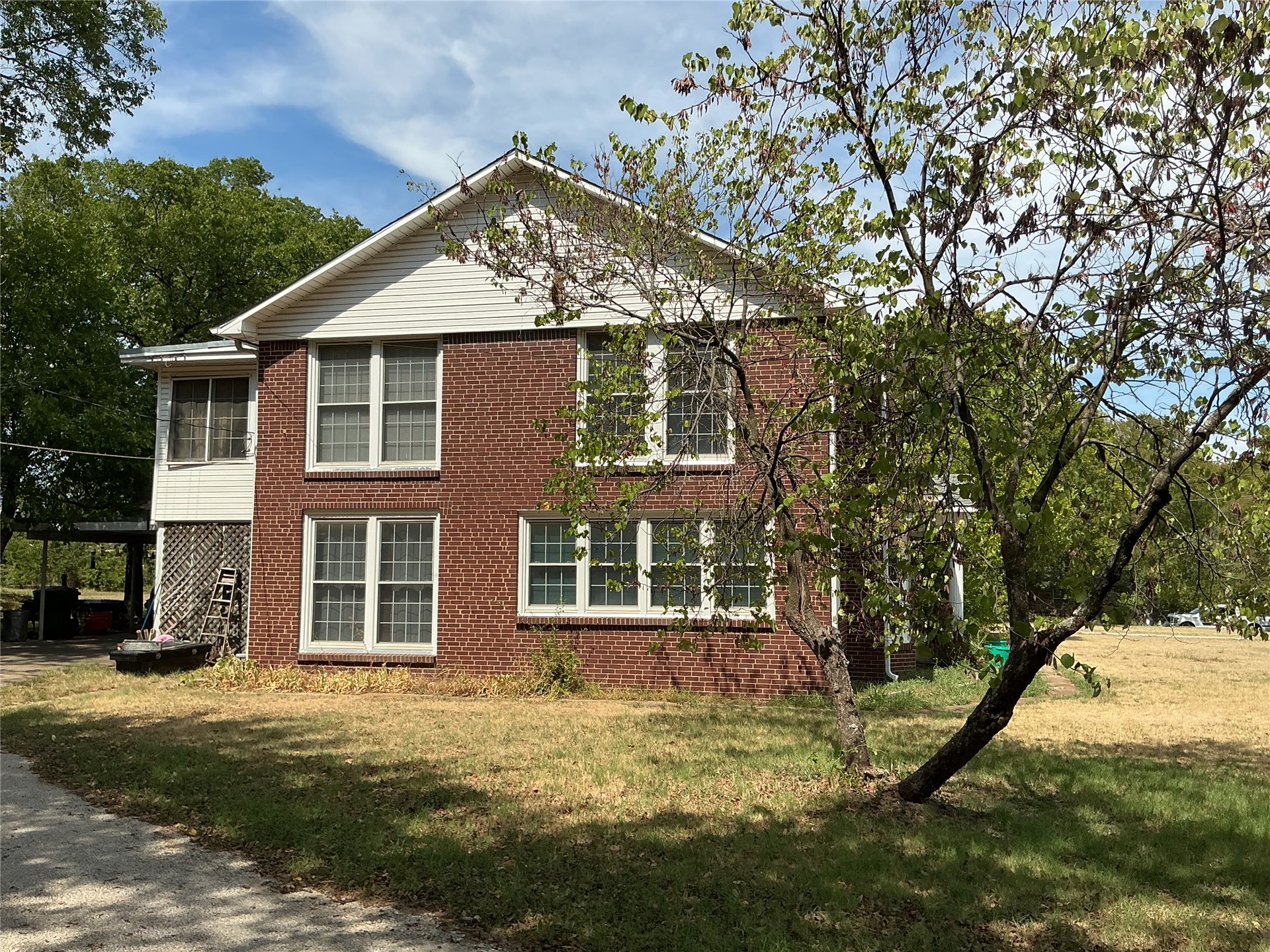 600 S 12th Avenue Madill OK 73446