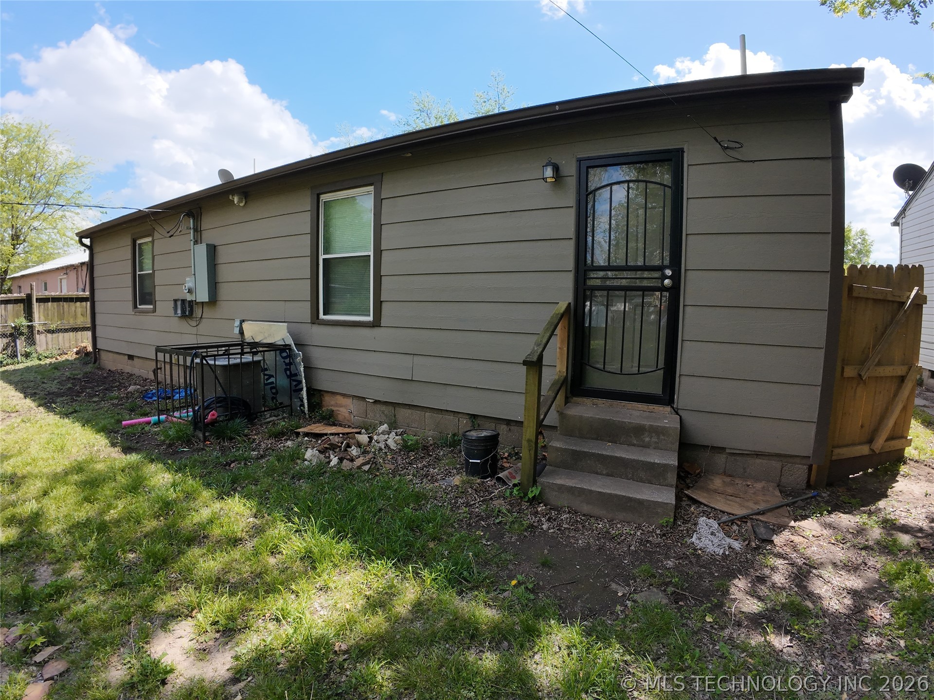5947 E Newton Street Tulsa OK 74115