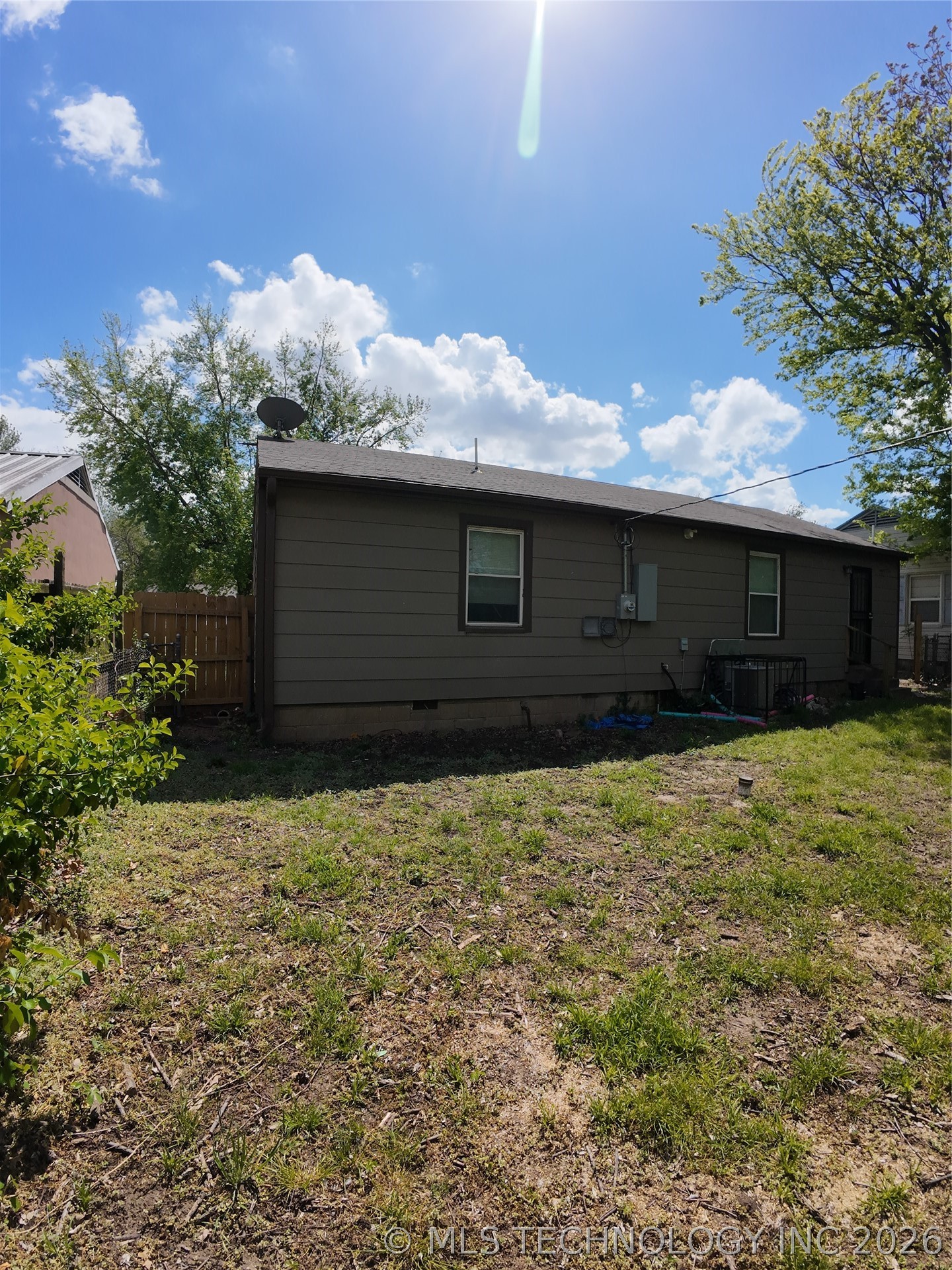 5947 E Newton Street Tulsa OK 74115