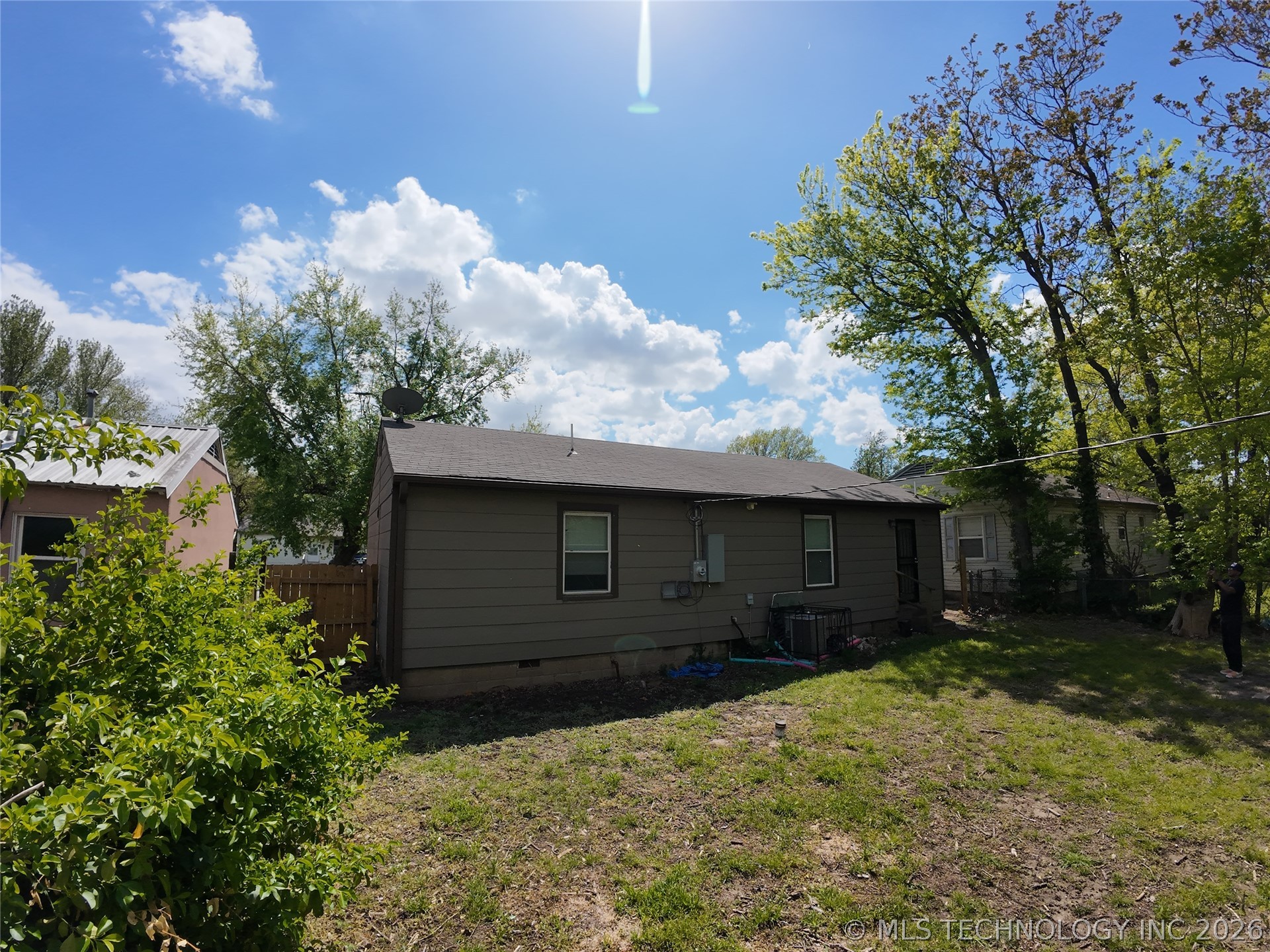 5947 E Newton Street Tulsa OK 74115